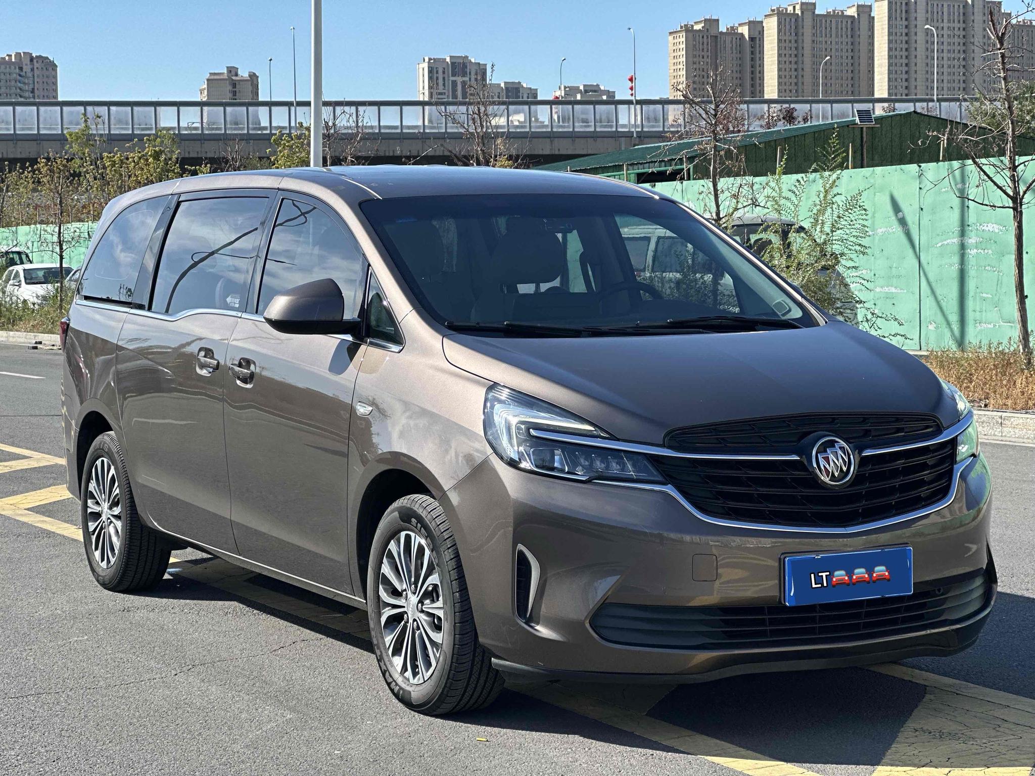 Buick GL8 2021, фото 3