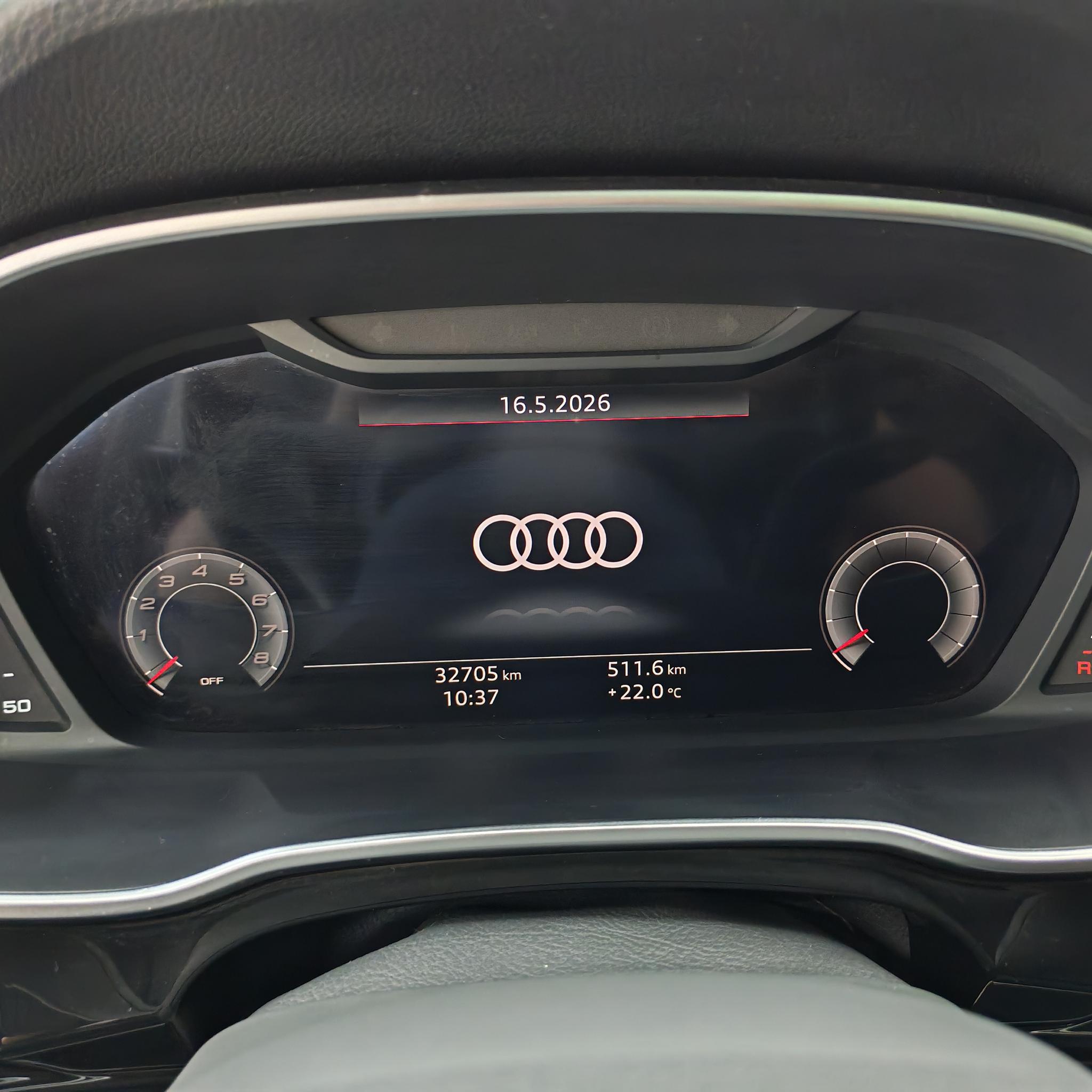 Audi Q3 2023, фото 13