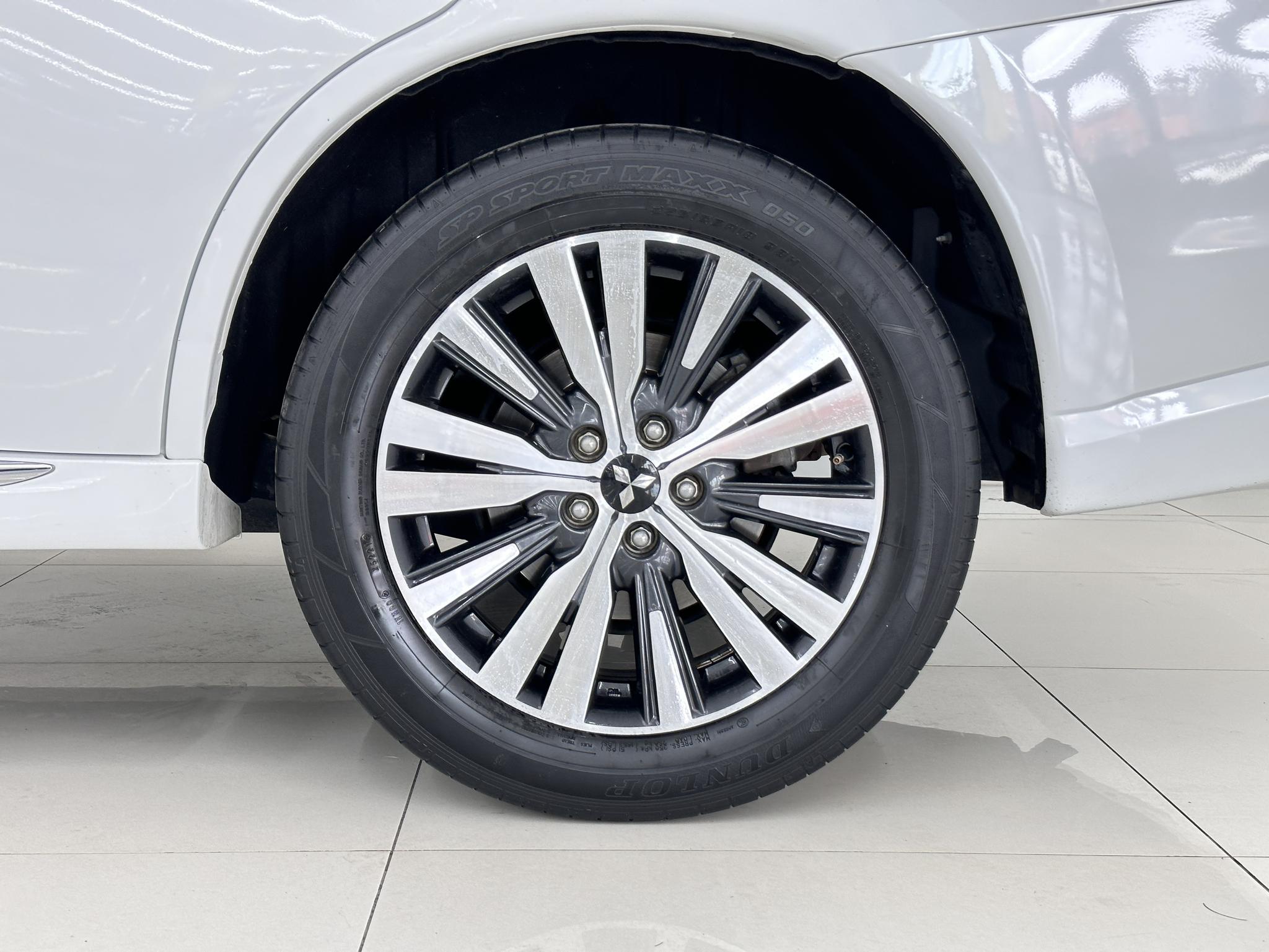 Mitsubishi Outlander 2021, фото 16