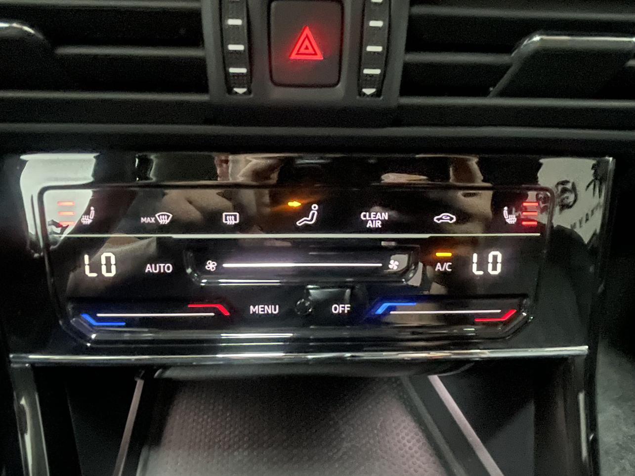 Volkswagen Passat 2023, фото 16