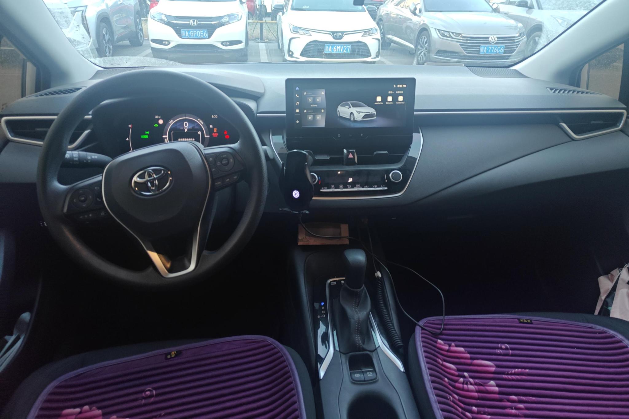 Toyota Corolla 2023, фото 14