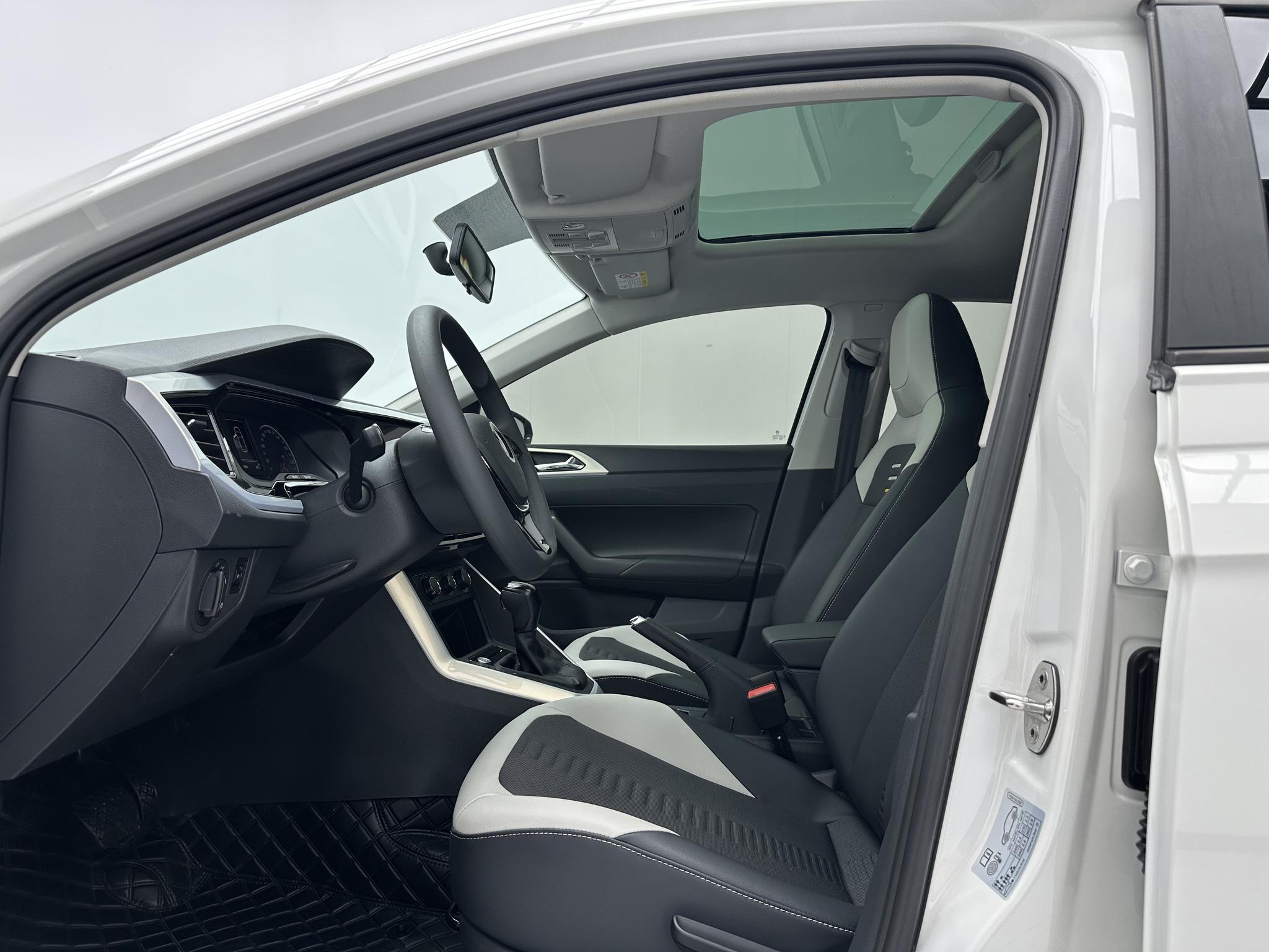 Volkswagen Polo 2021, фото 5
