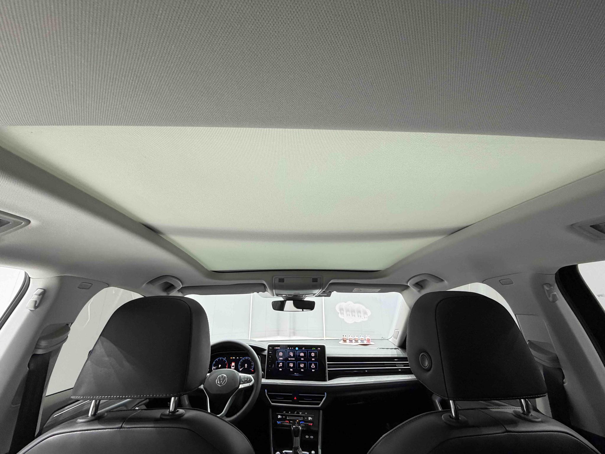 Volkswagen Jetta 2023, фото 13