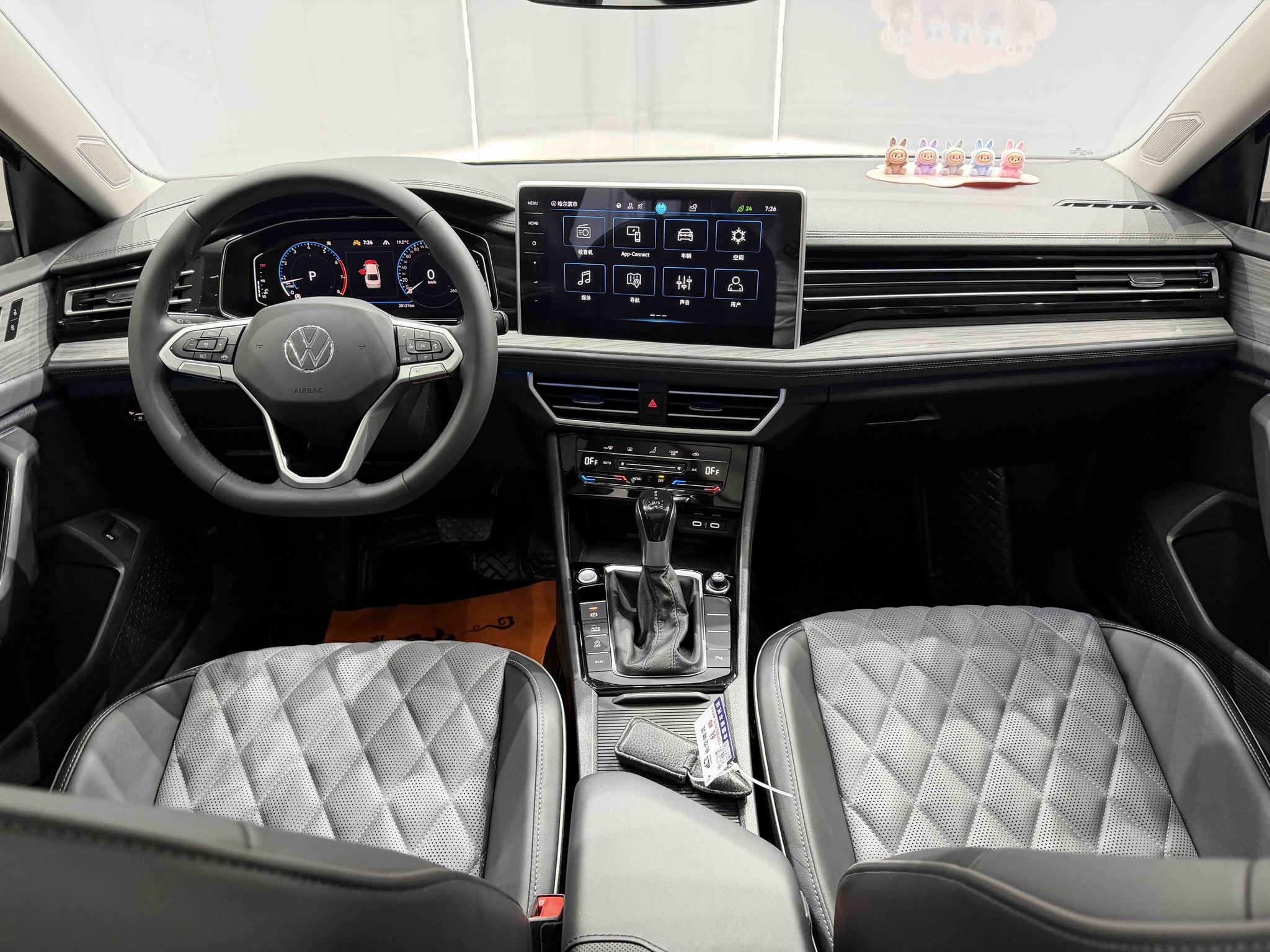 Volkswagen Jetta 2023, фото 14