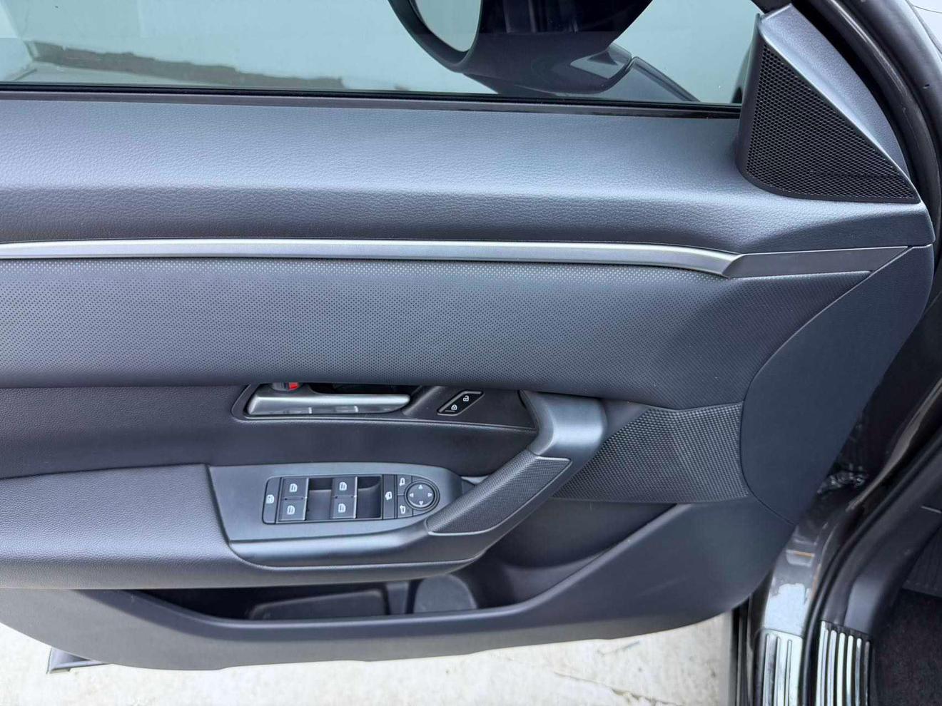 Mazda CX-50 2023, фото 4