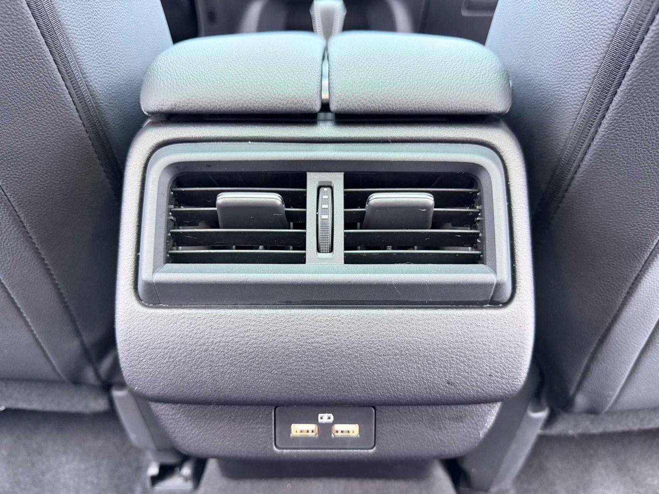 Mazda CX-50 2023, фото 17