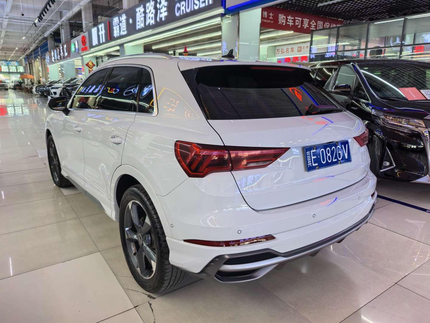 Audi Q3 2022, фото 14
