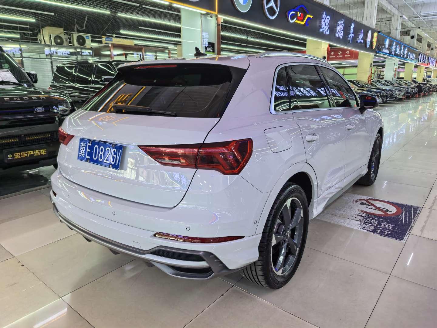 Audi Q3 2022, фото 16