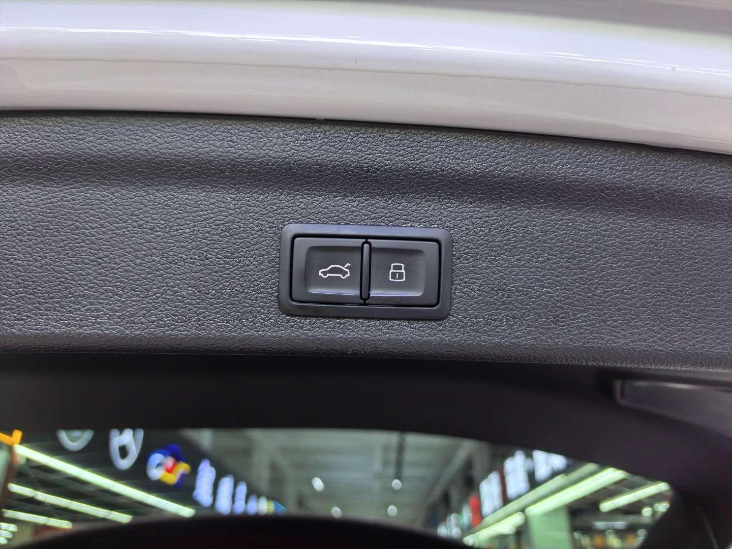Audi Q3 2022, фото 17