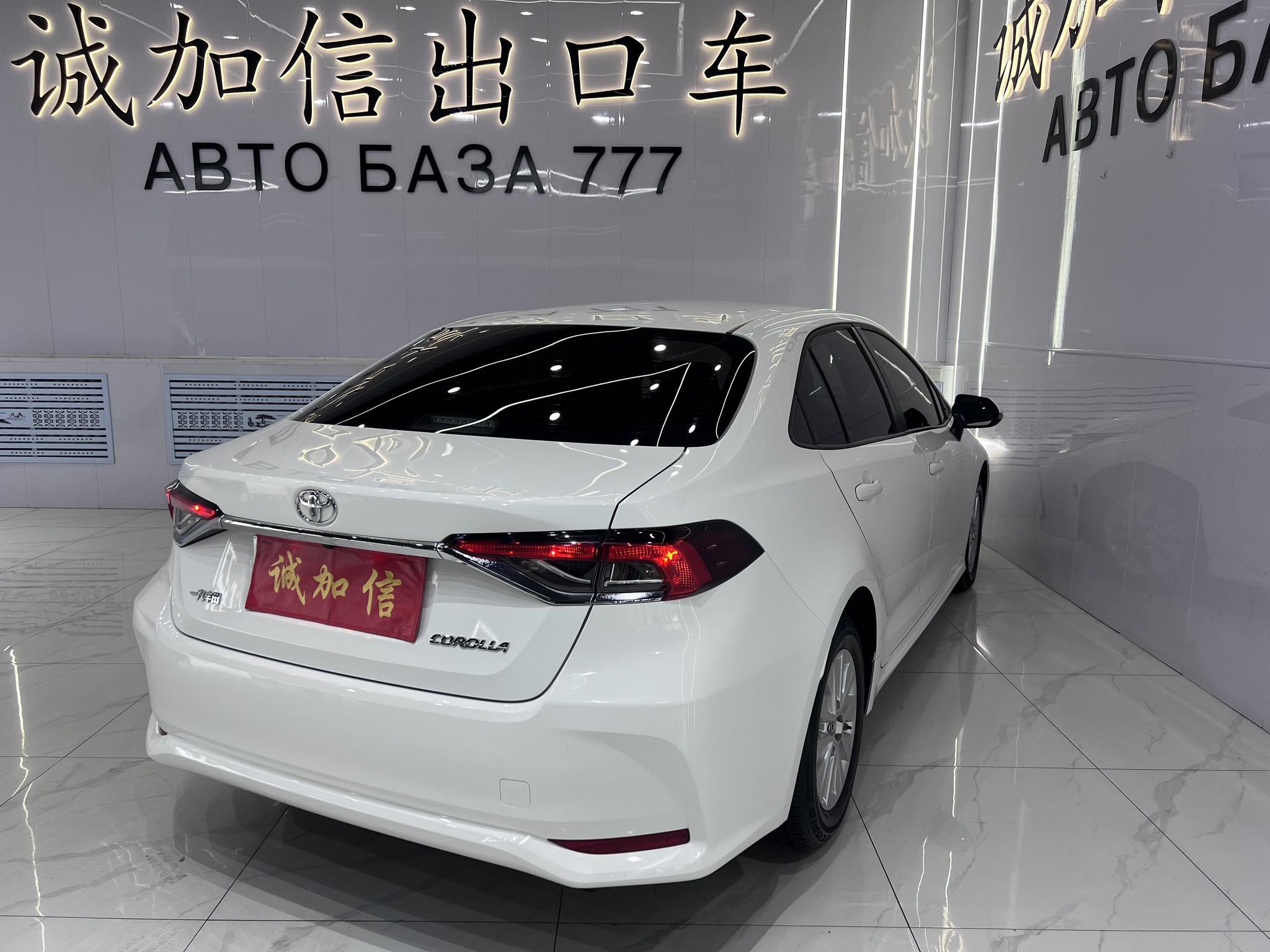 Toyota Corolla 2021, фото 4