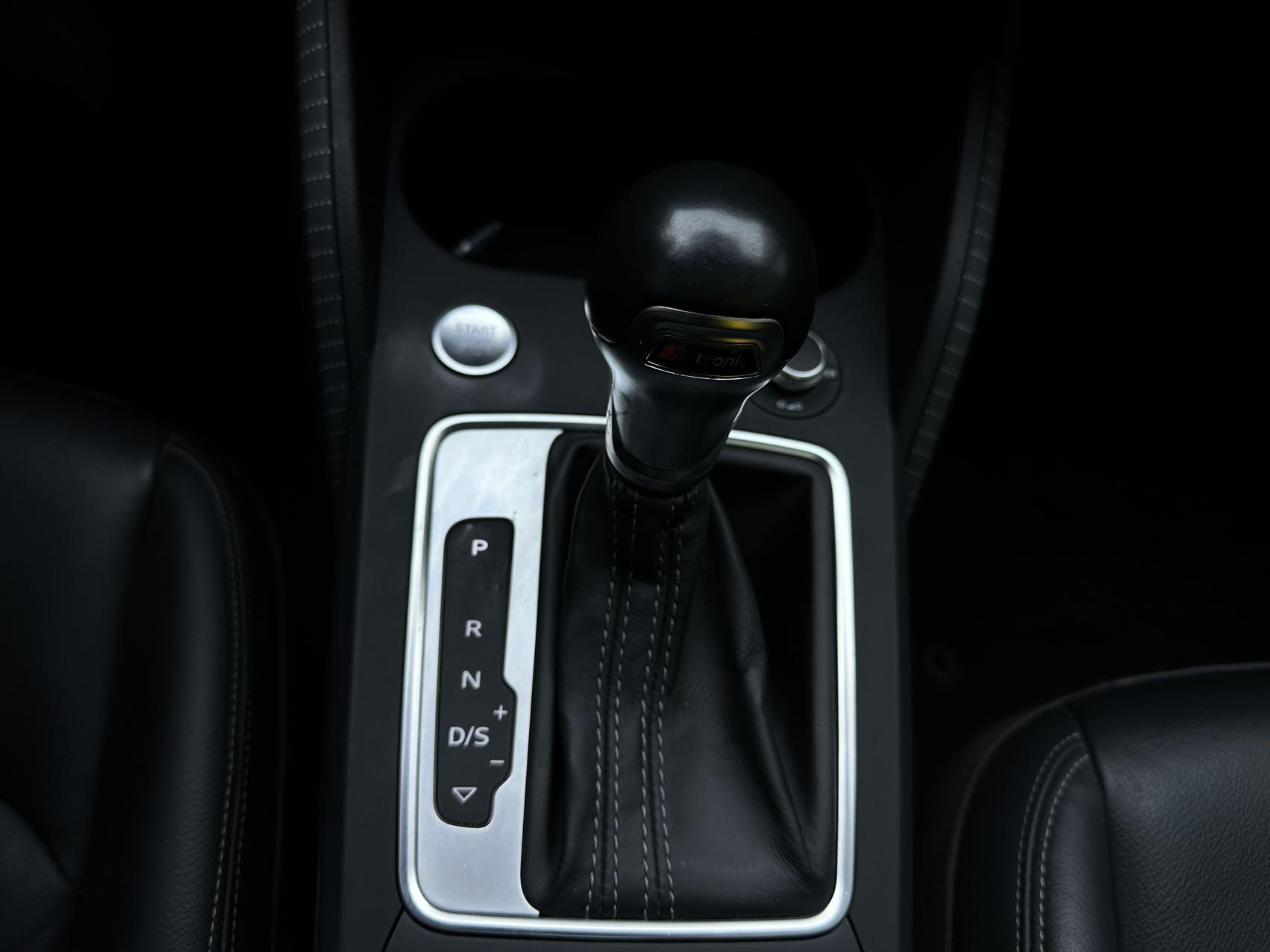 Audi Q2L 2022, фото 15