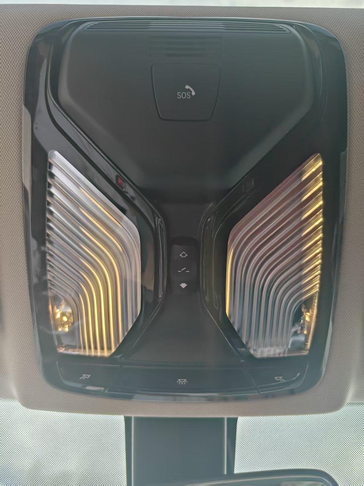 BMW 3 2023, фото 17