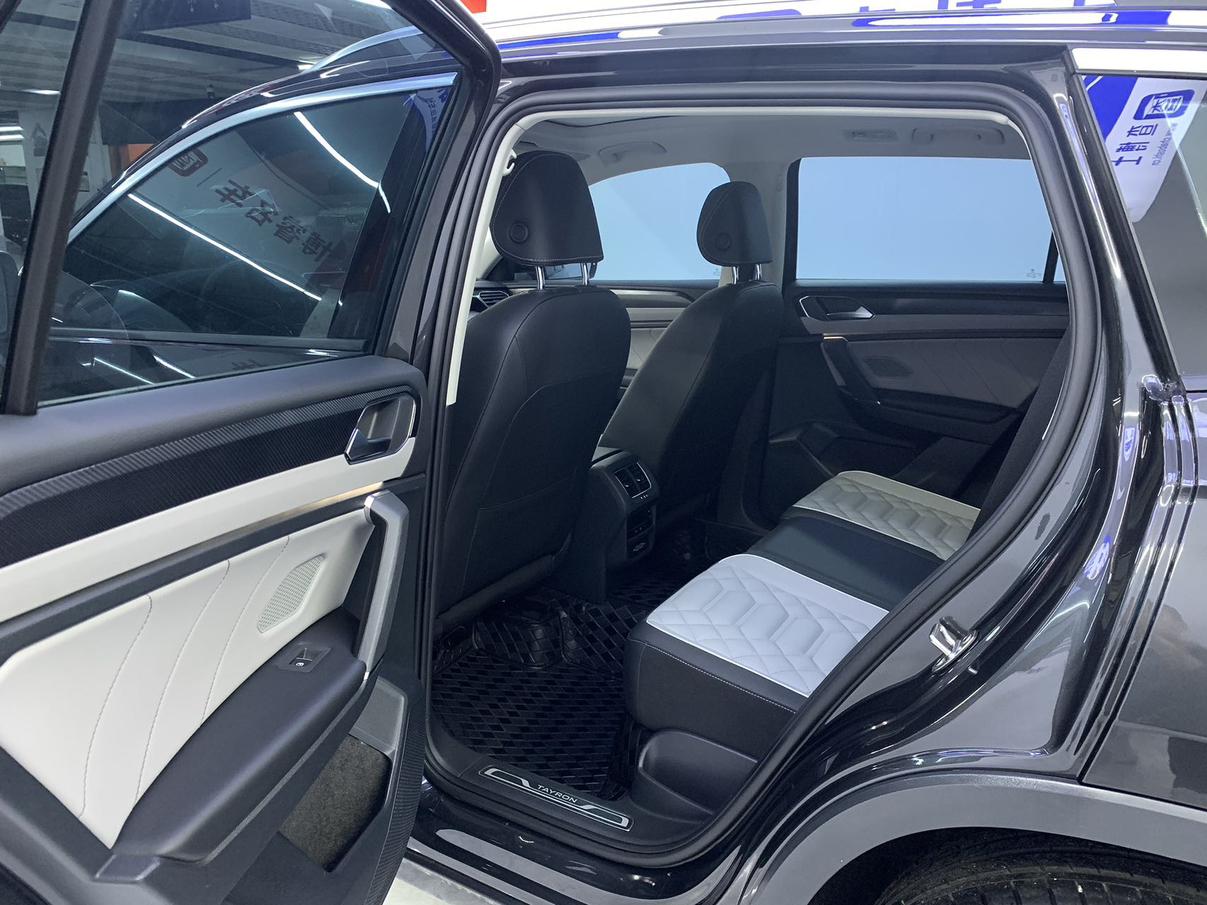 Volkswagen Tayron 2023, фото 12