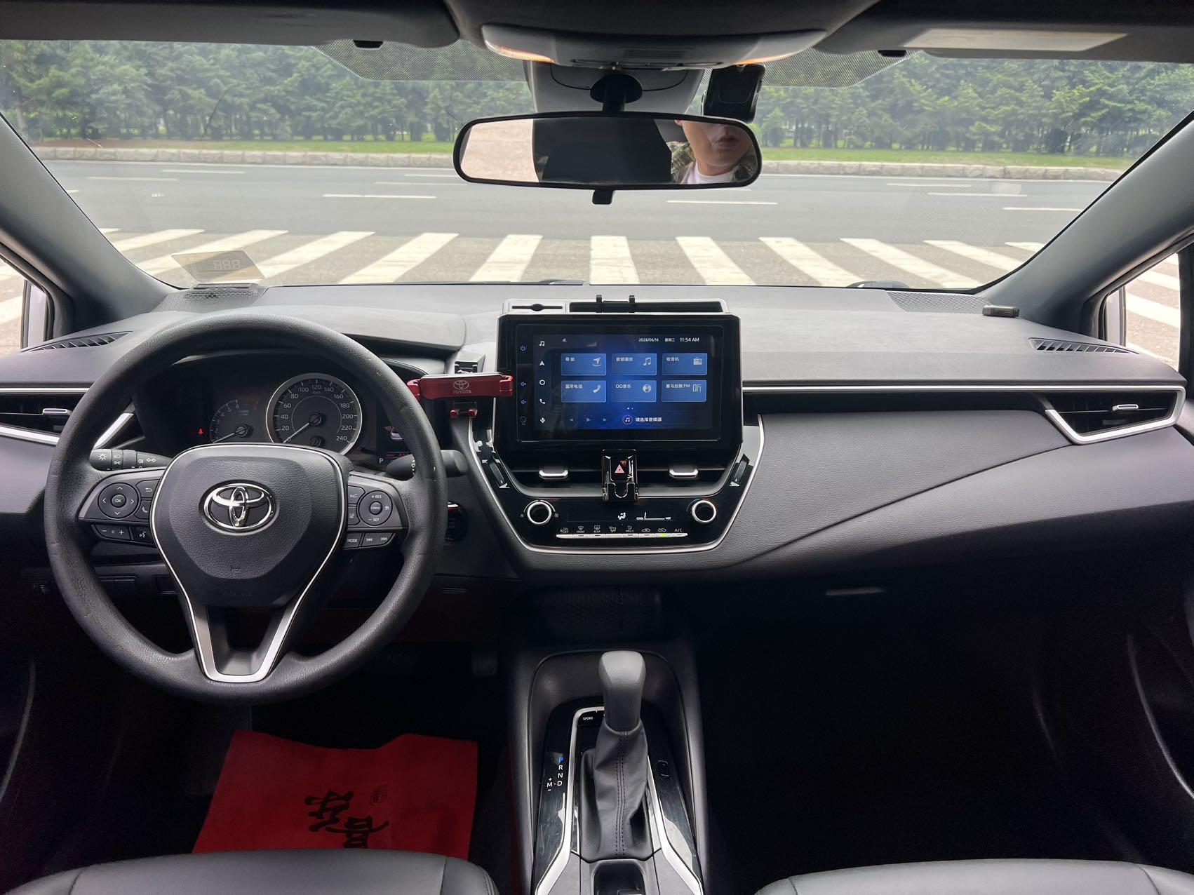 Toyota Corolla 2021, фото 9