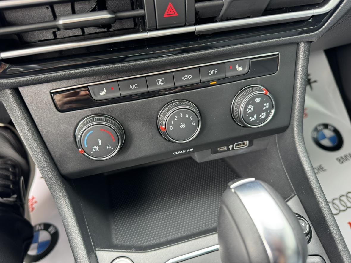 Volkswagen Lavida 2023, фото 14