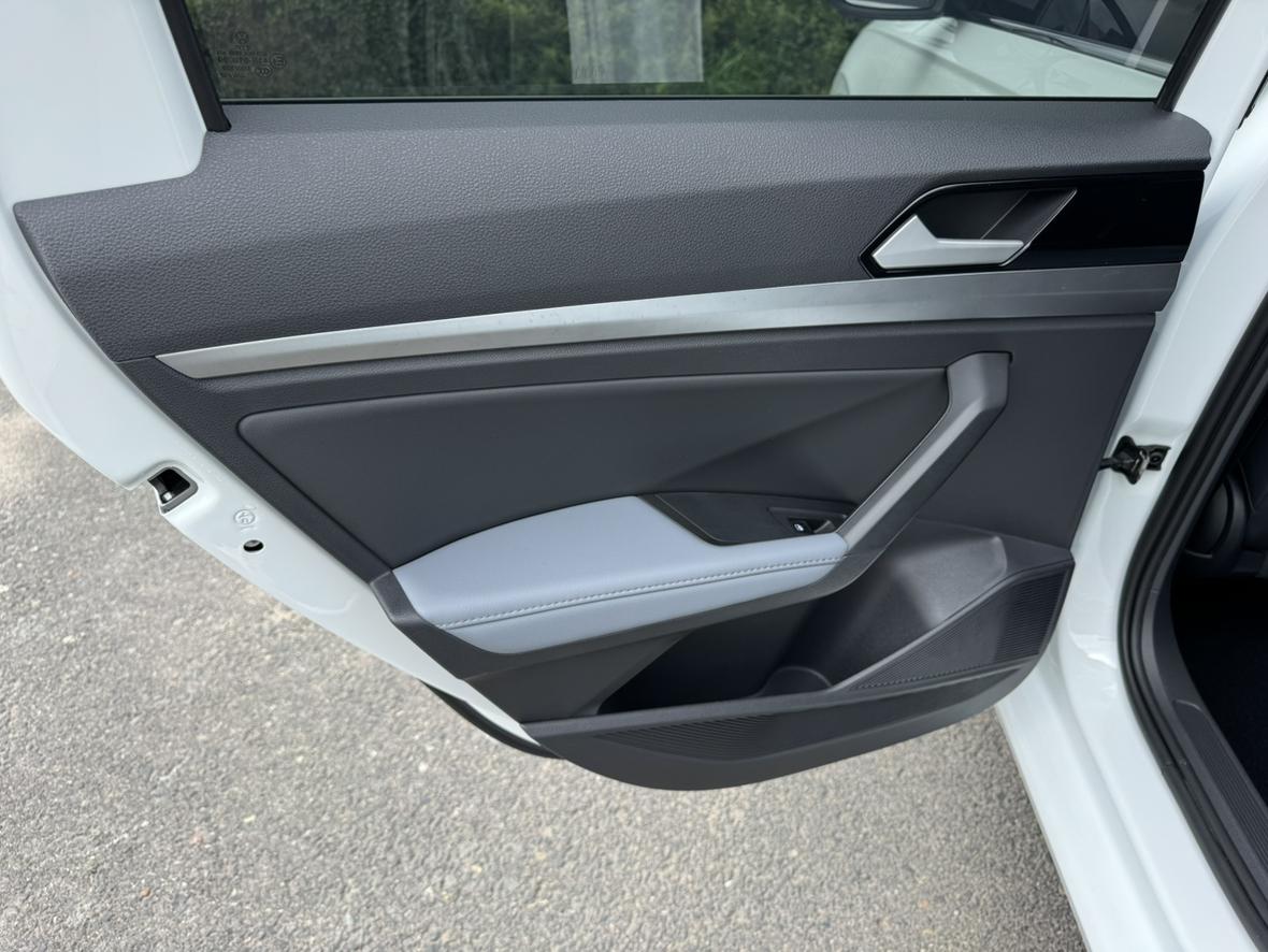 Volkswagen Lavida 2023, фото 16