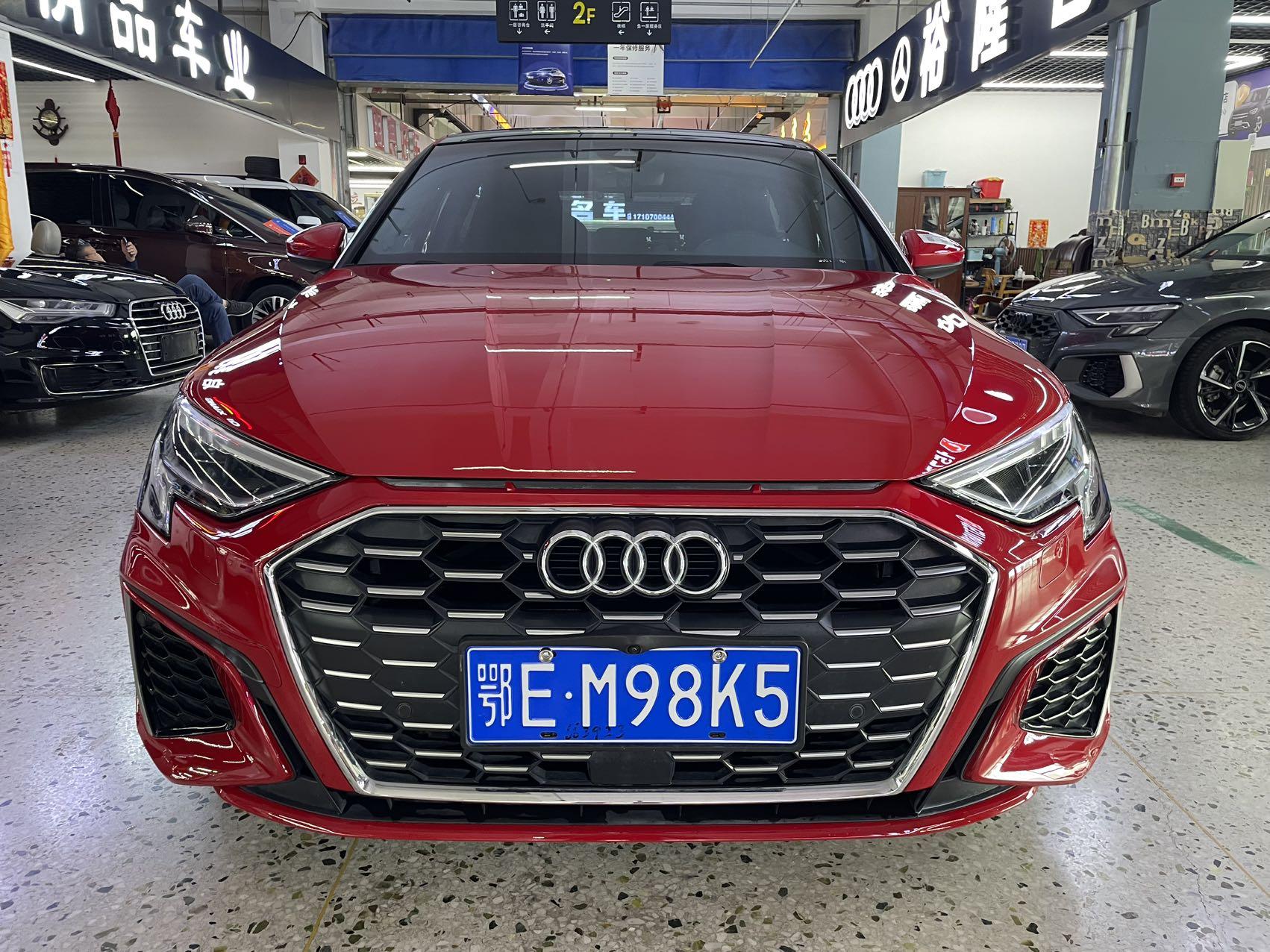 Audi A3 2021, фото 2
