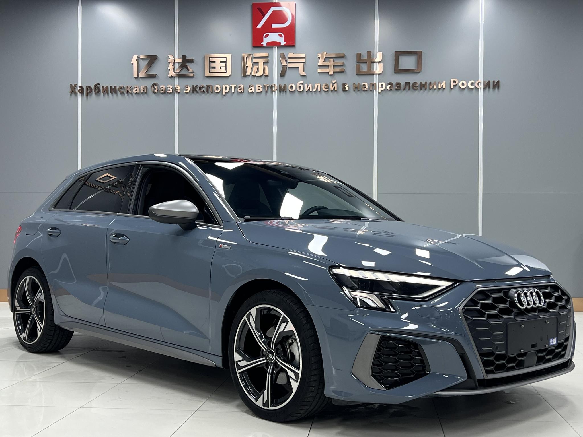 Audi A3 2022, фото 3