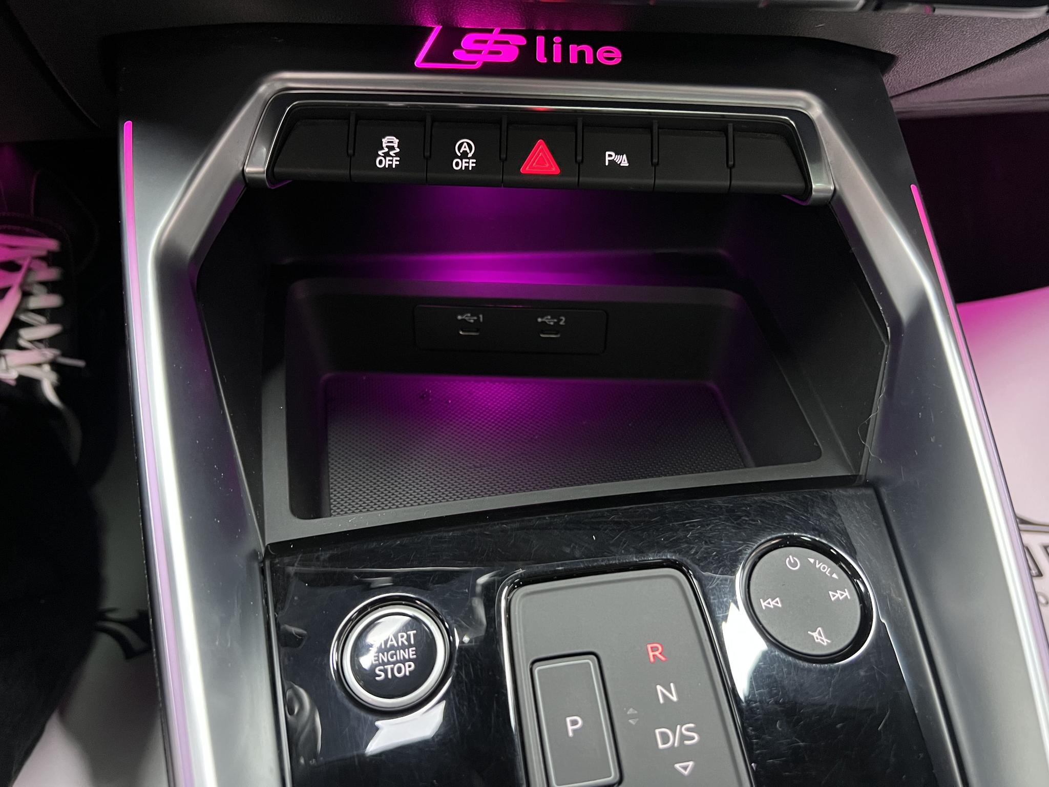 Audi A3 2022, фото 13