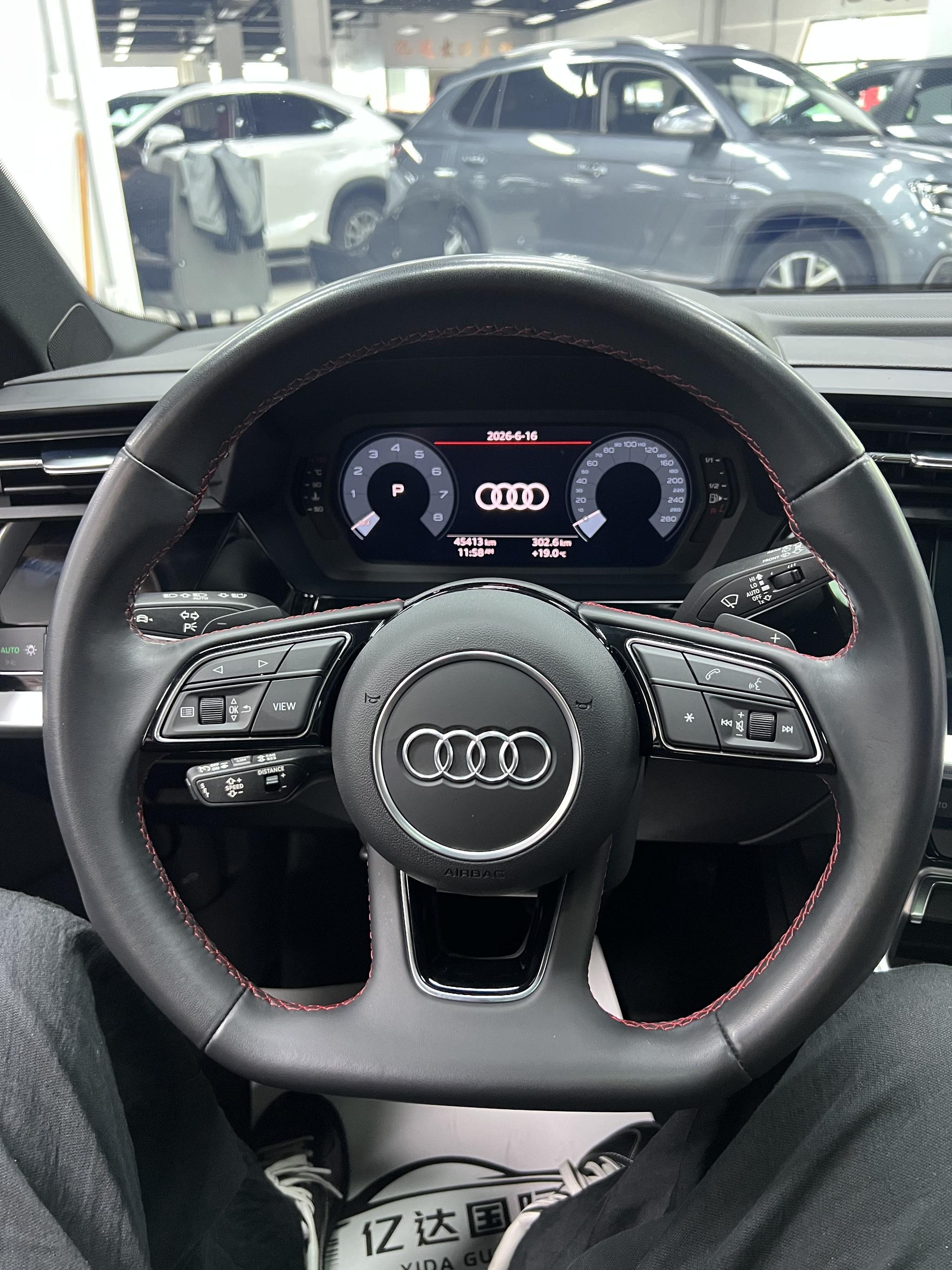 Audi A3 2022, фото 16