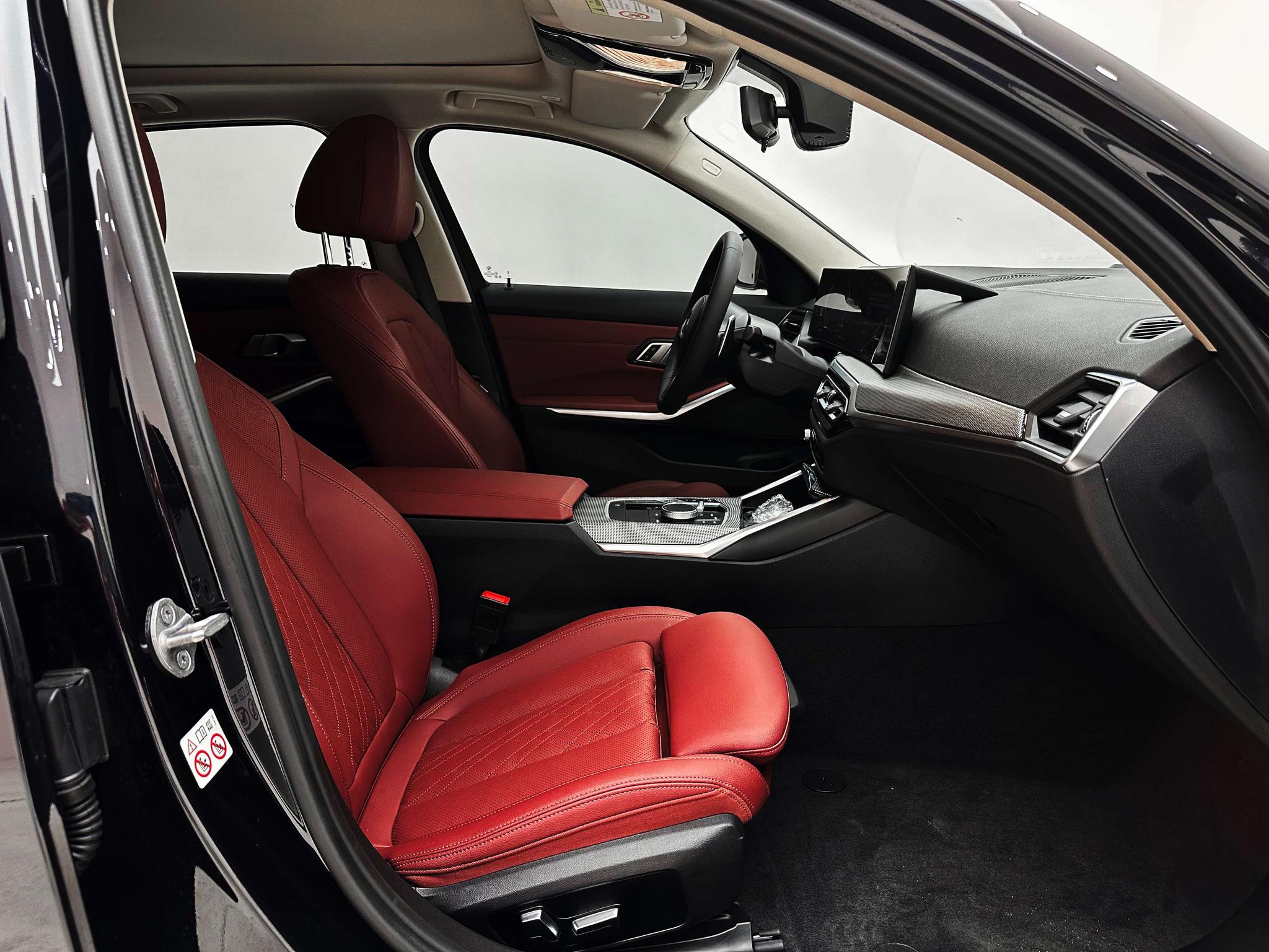 BMW 3 2023, фото 15