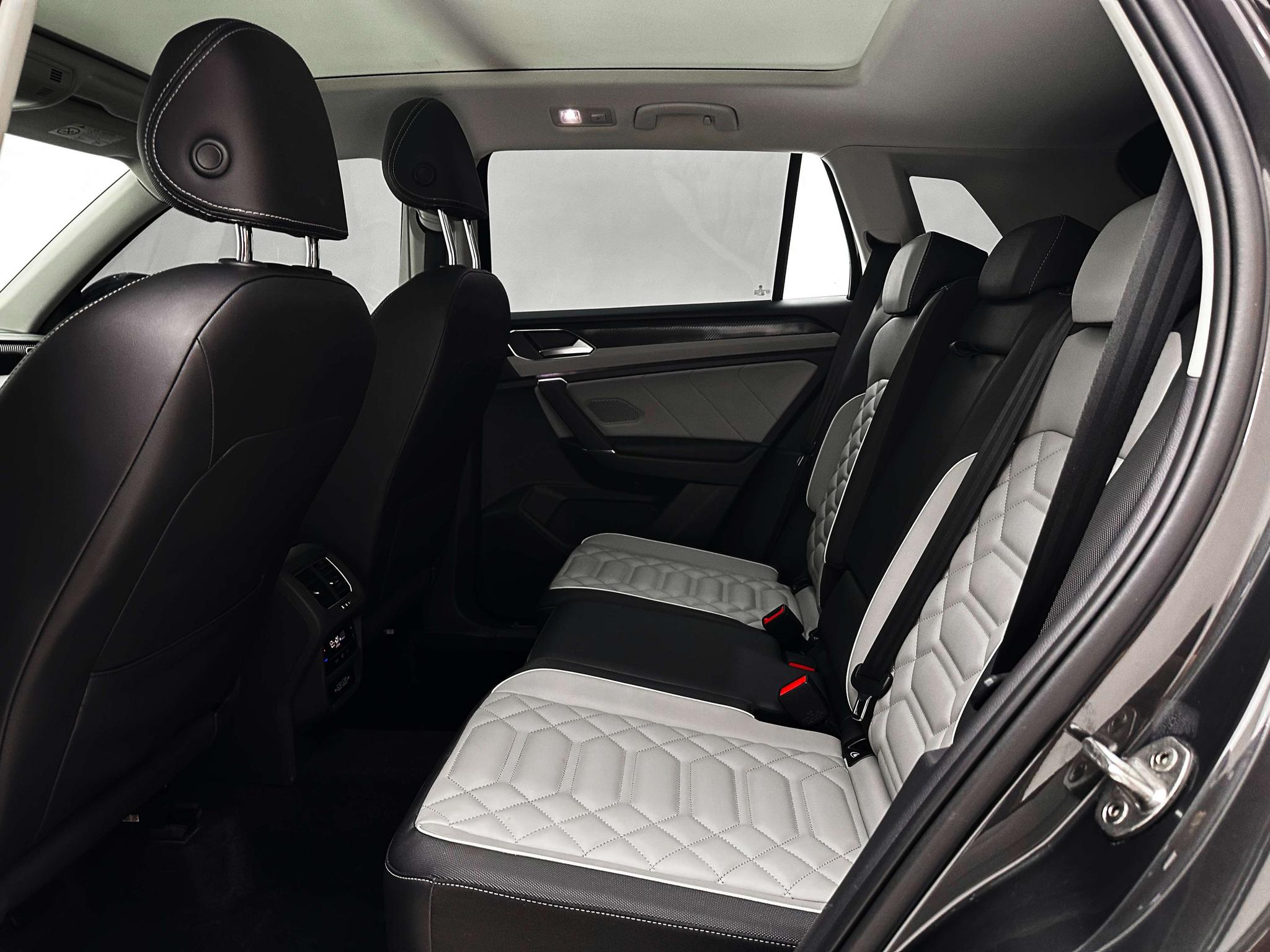 Volkswagen Tayron 2023, фото 15