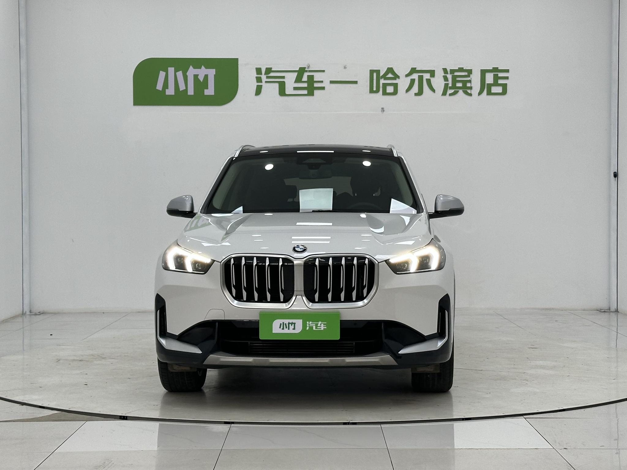 BMW X1 2023, фото 2