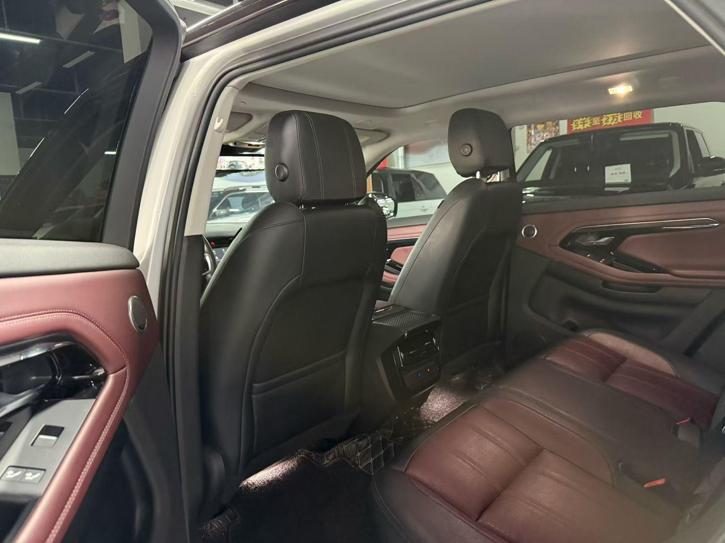 Land Rover Evoque 2021, фото 7