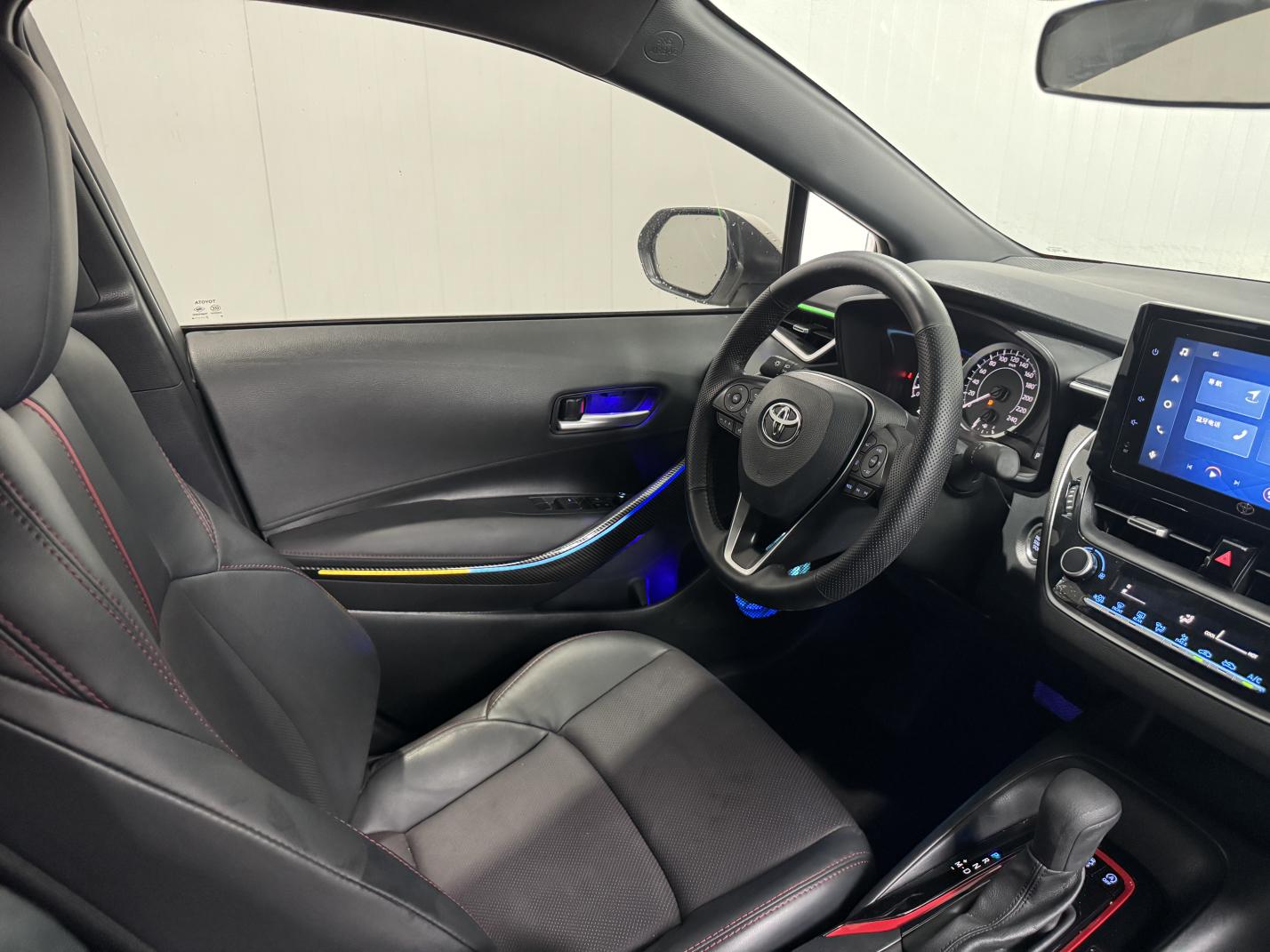 Toyota Corolla 2022, фото 16