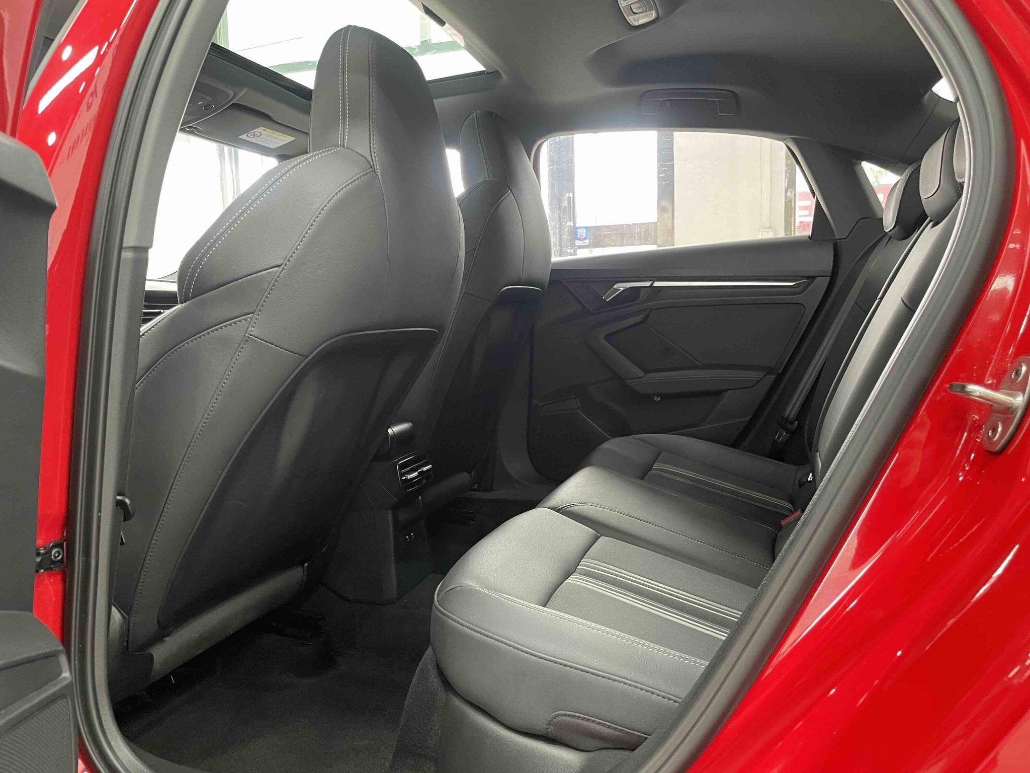 Audi A3 2022, фото 16
