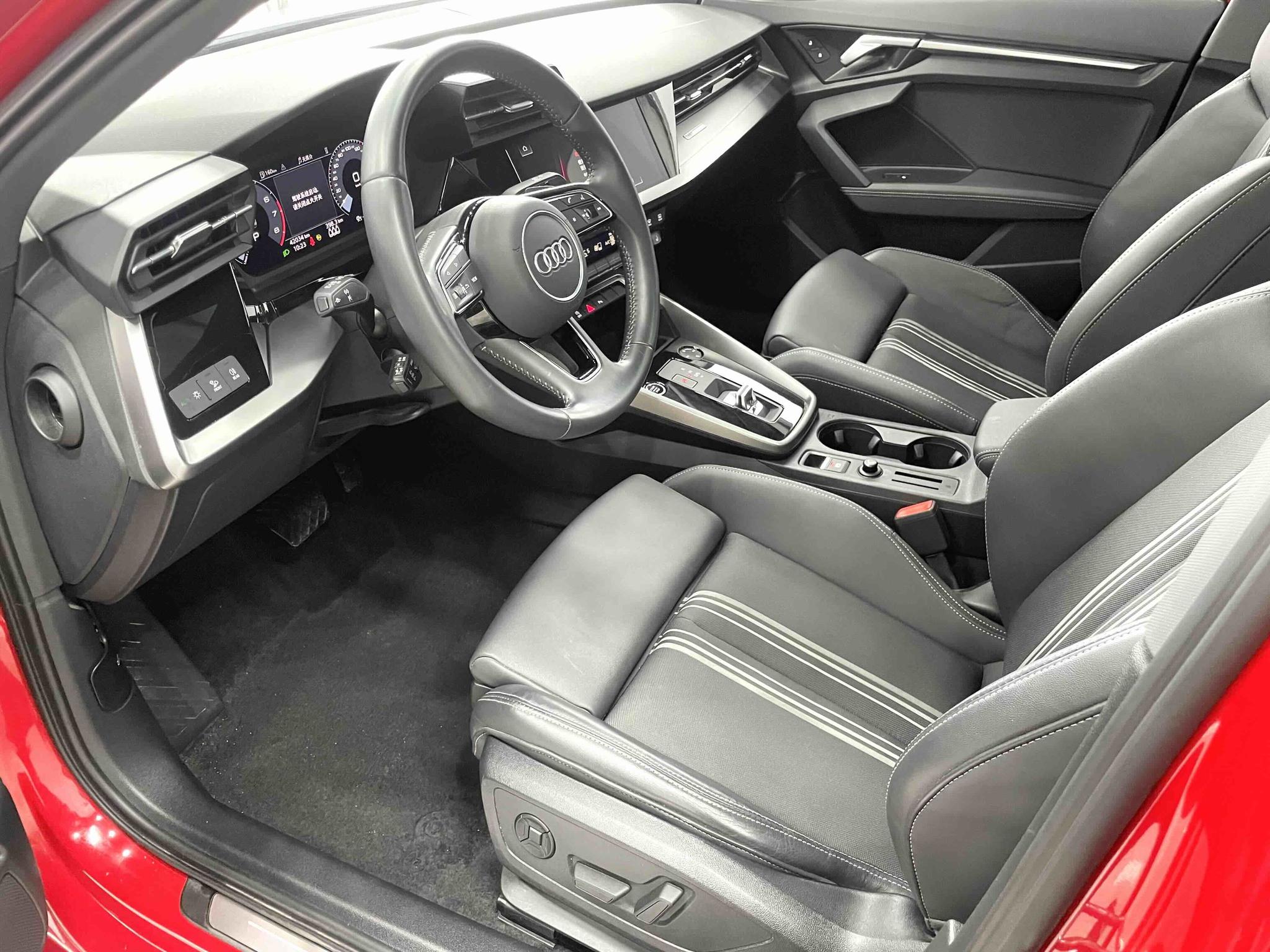 Audi A3 2022, фото 17