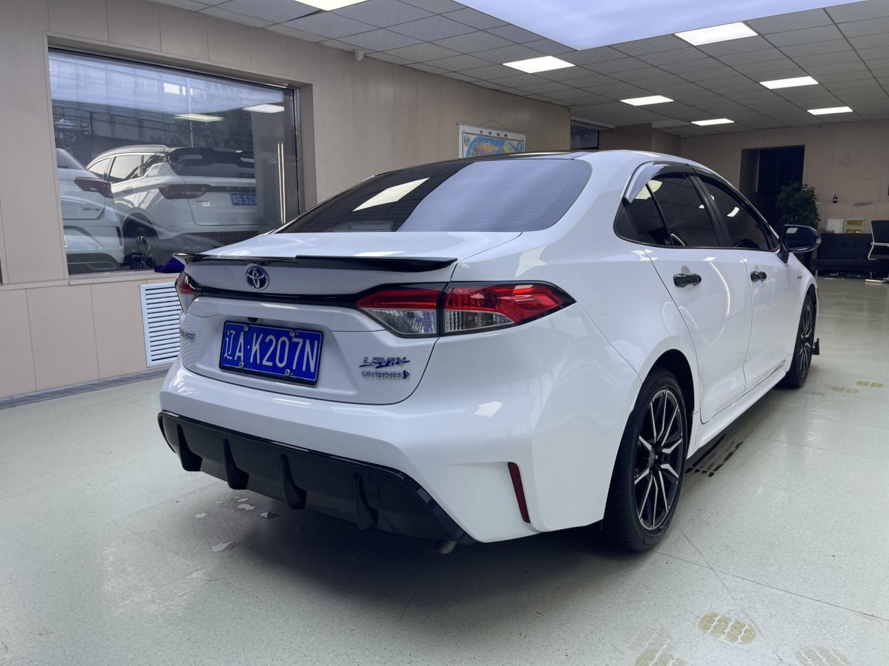 Toyota Corolla 2023, фото 17