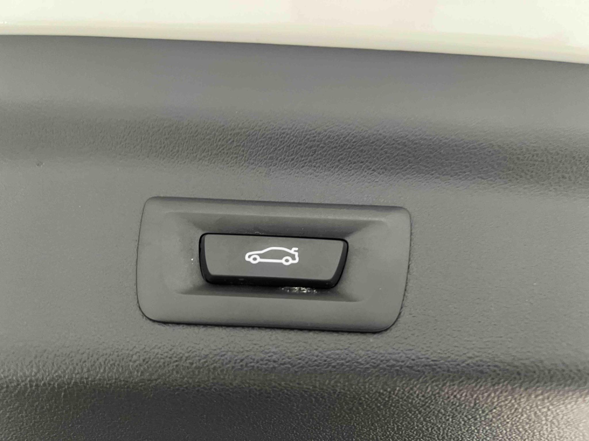 BMW X1 2023, фото 16