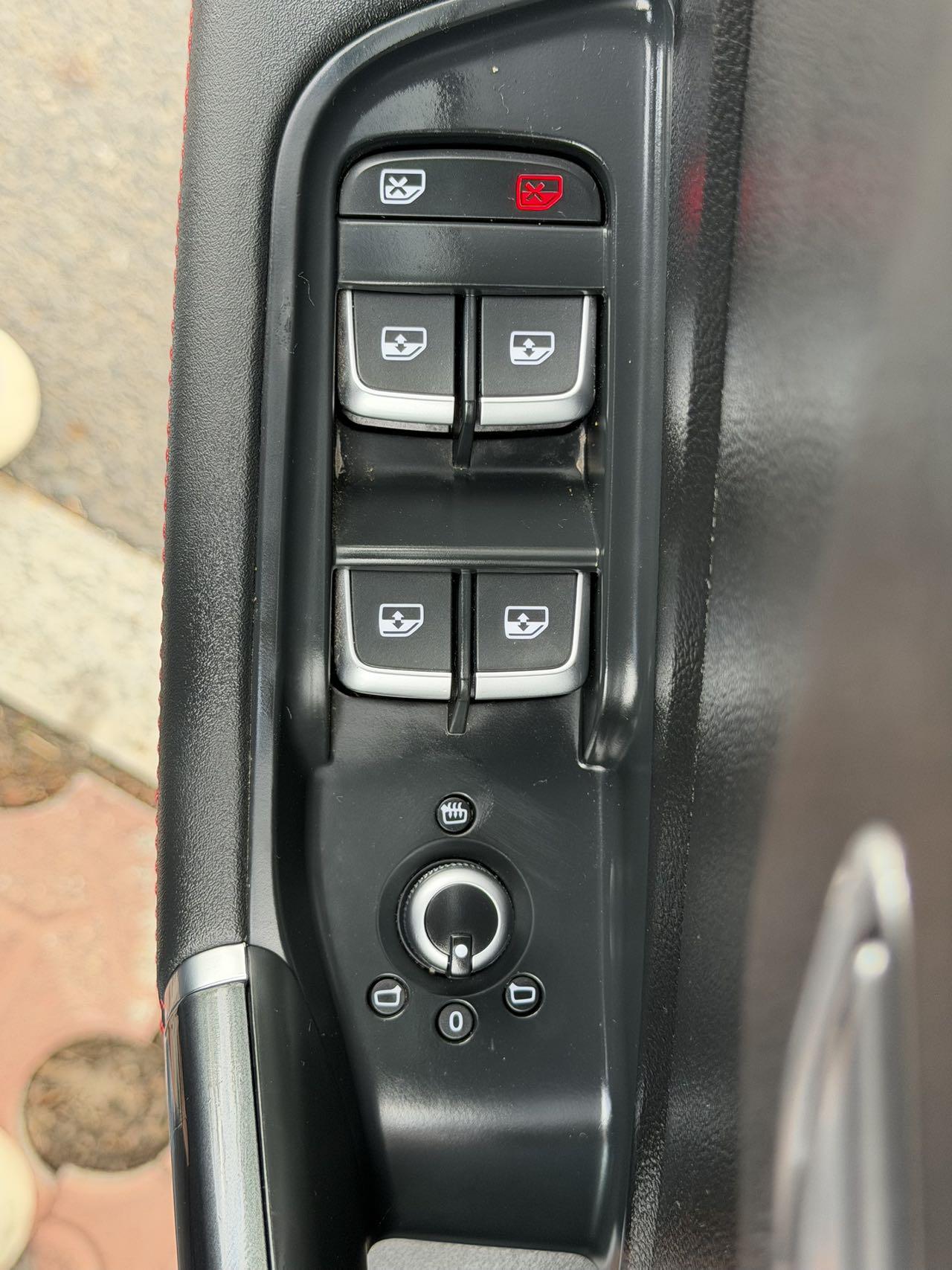 Audi Q2L 2022, фото 12