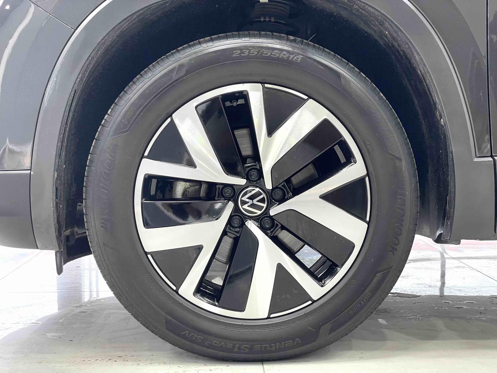 Volkswagen Tayron 2023, фото 17