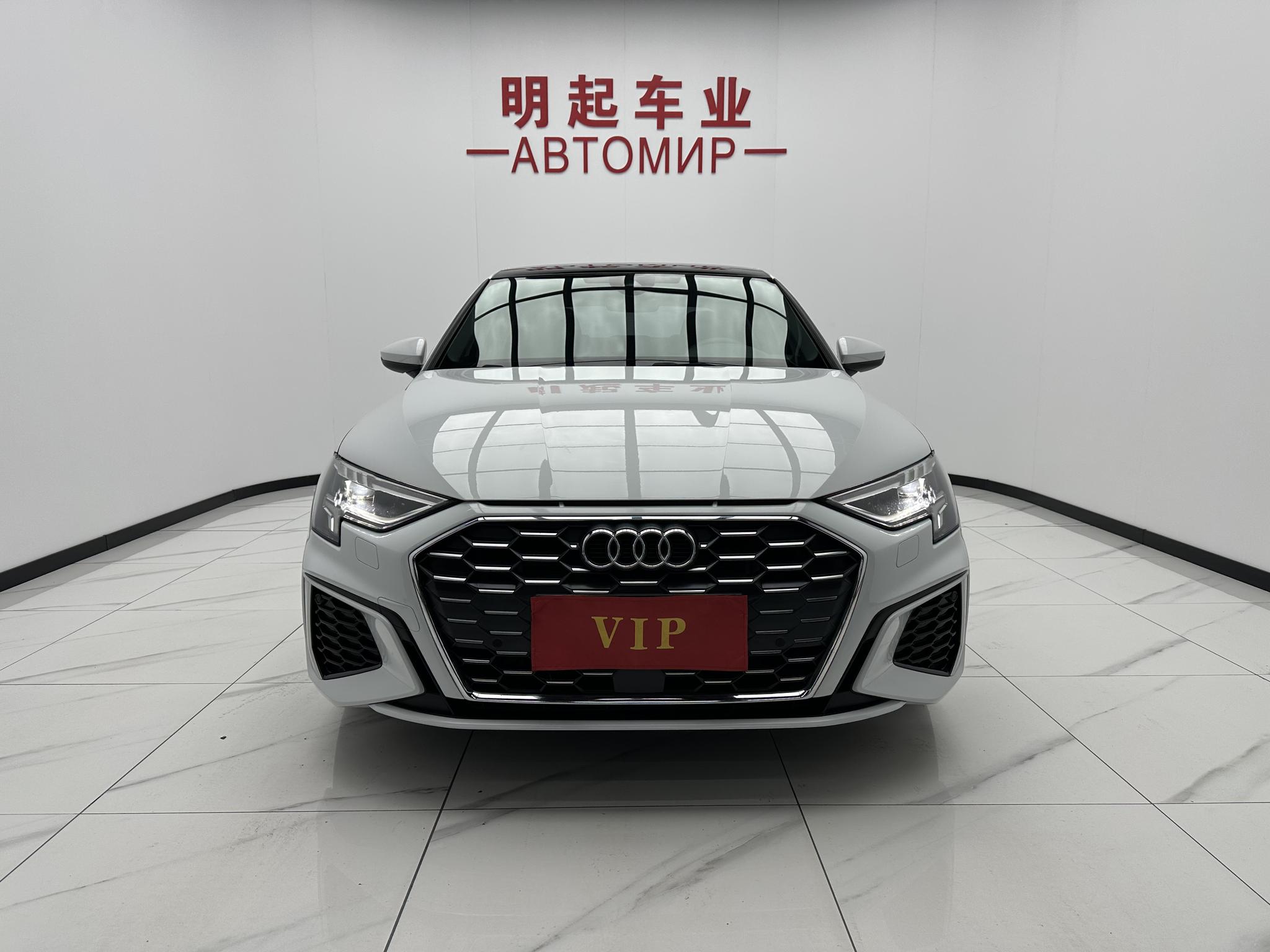 Audi A3 2022, фото 2