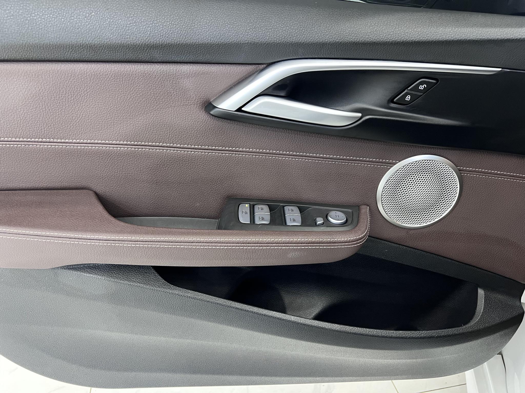BMW 1 Series 2021, фото 8