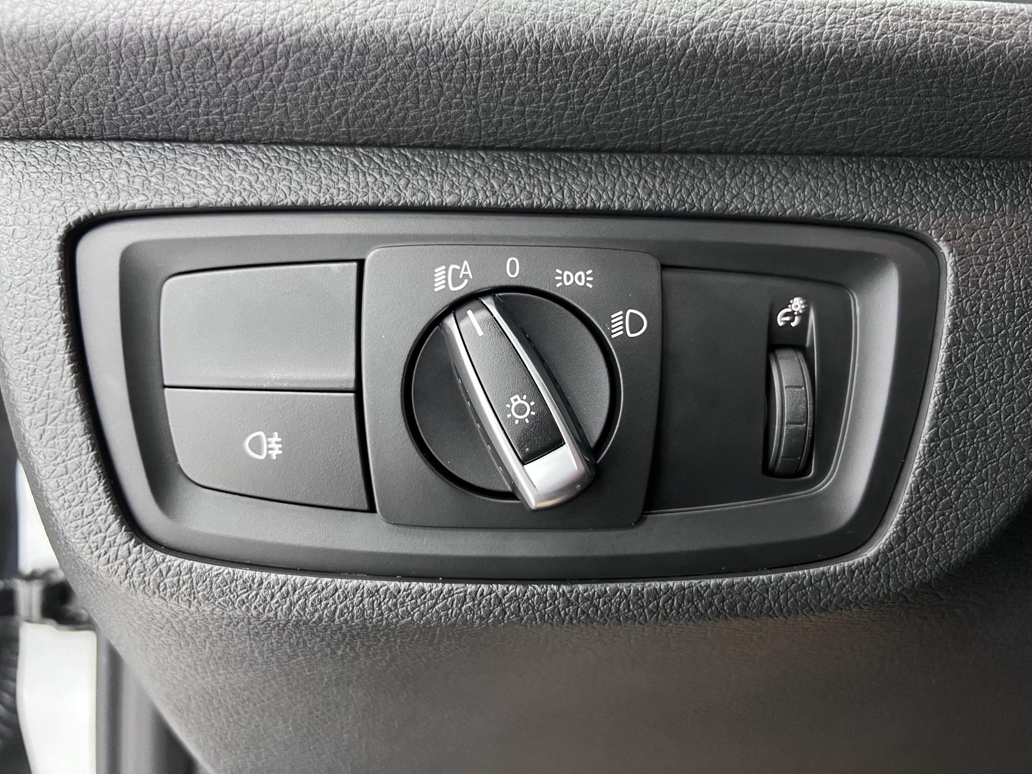 BMW 1 Series 2021, фото 13