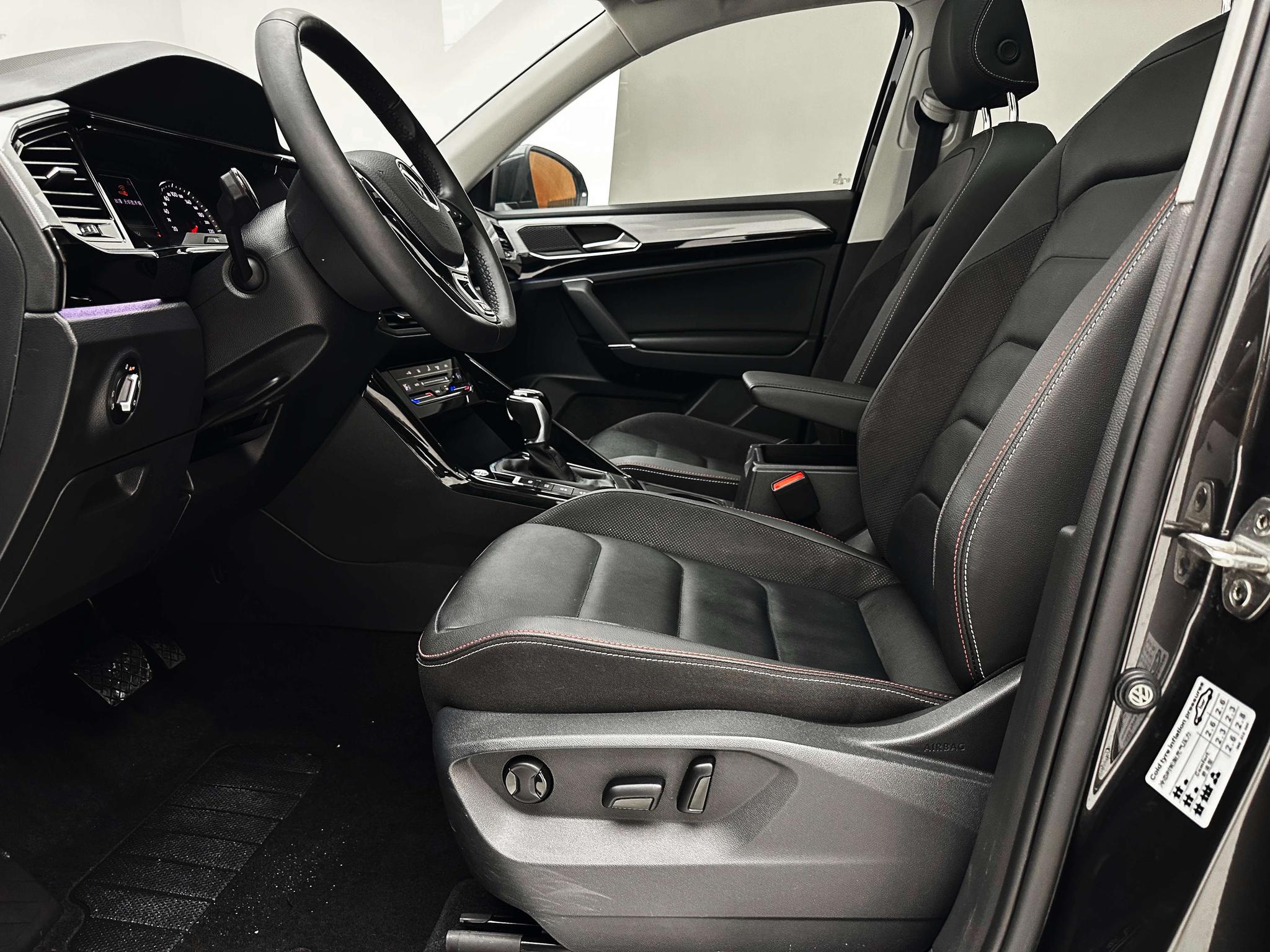 Volkswagen Tayron 2022, фото 12