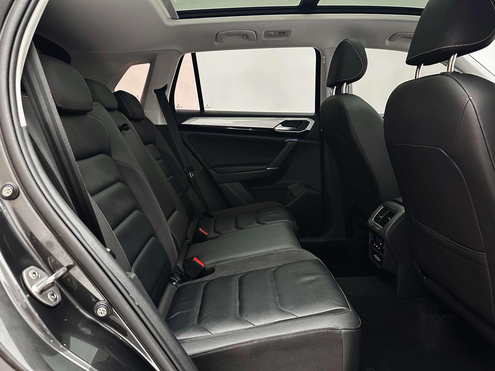 Volkswagen Tayron 2022, фото 16