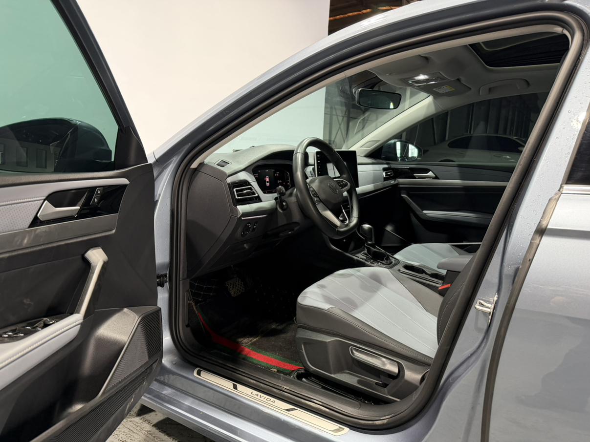 Volkswagen Lavida 2023, фото 9