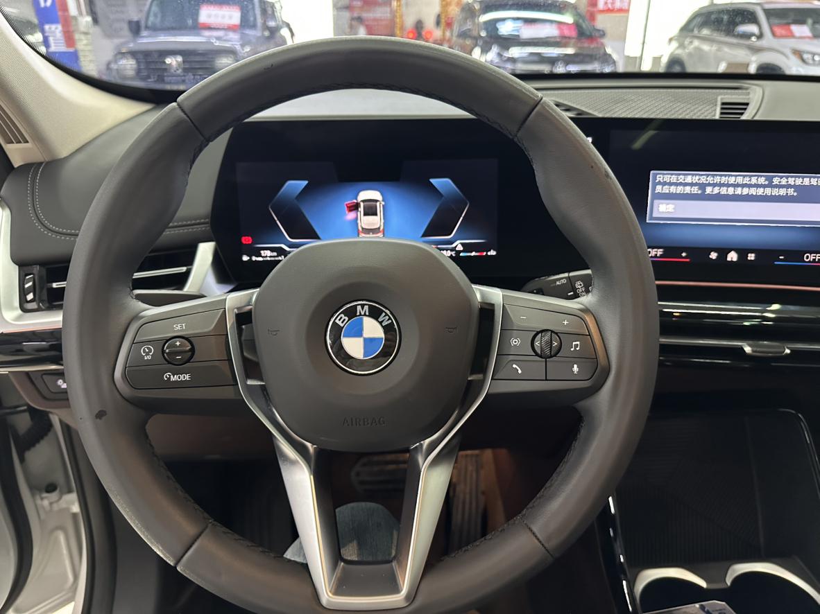 BMW X1 2023, фото 11