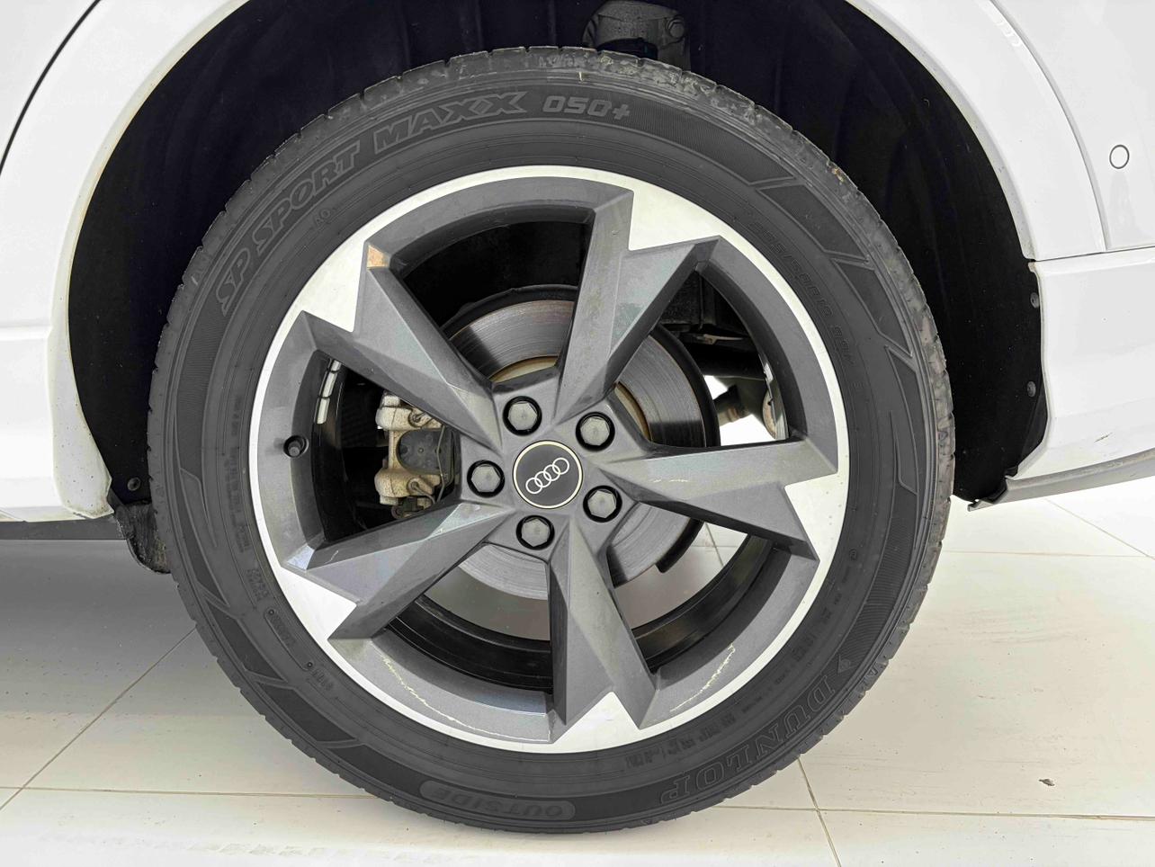 Audi Q3 2023, фото 15