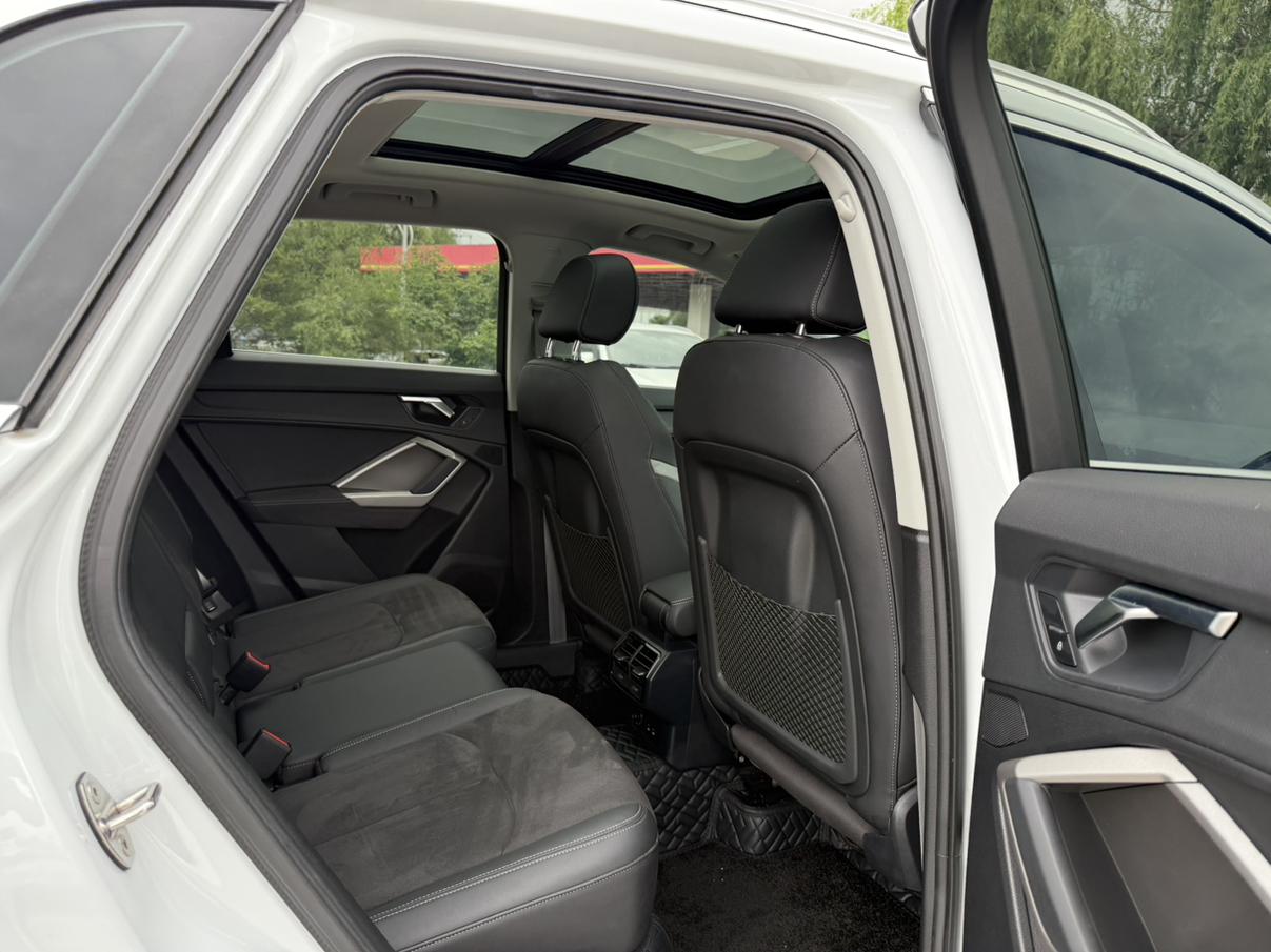 Audi Q3 2022, фото 16