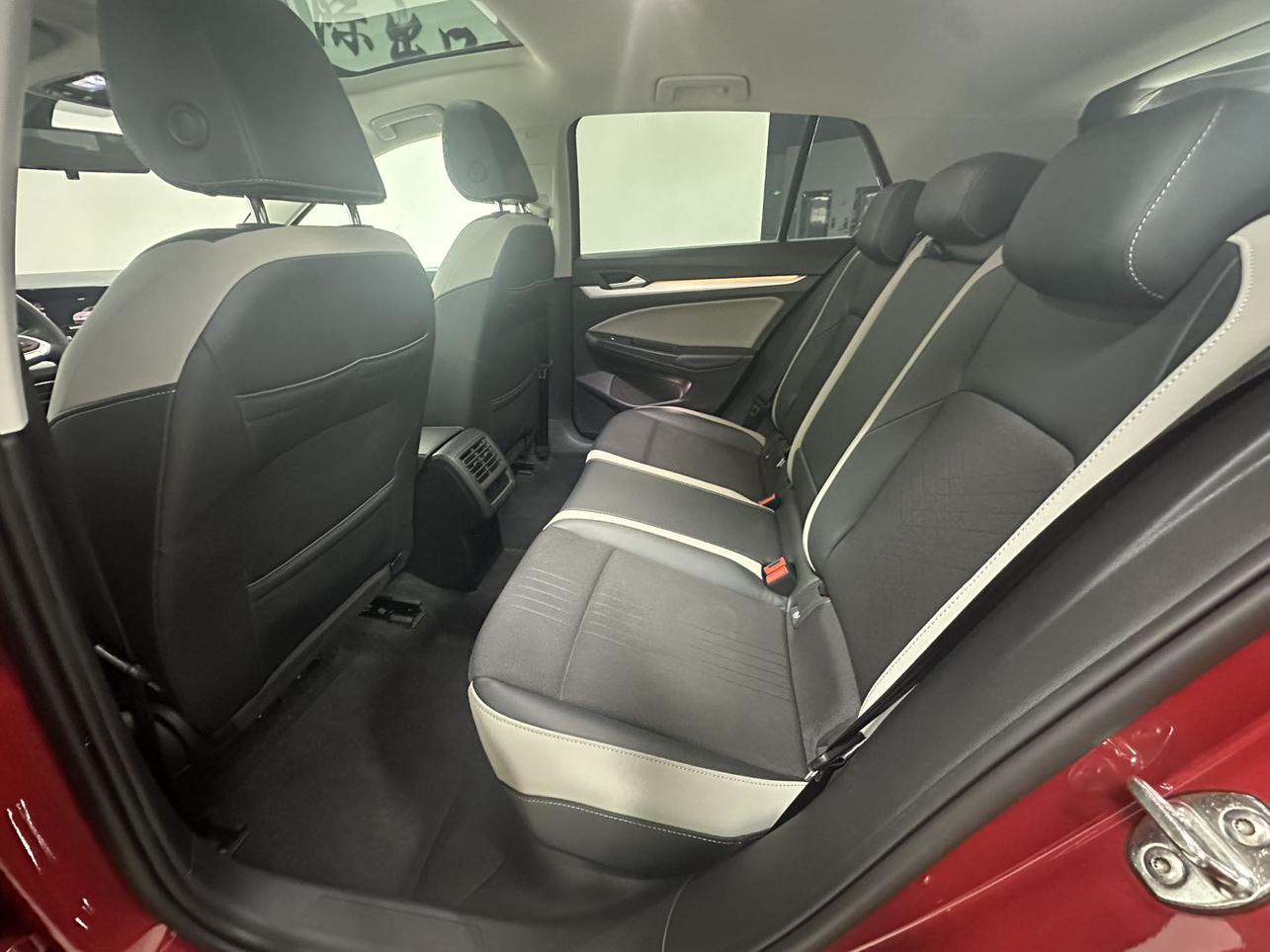 Volkswagen Golf 2021, фото 9