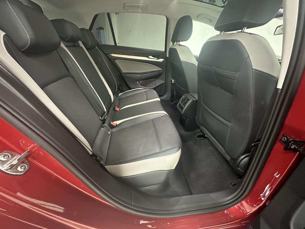 Volkswagen Golf 2021, фото 10