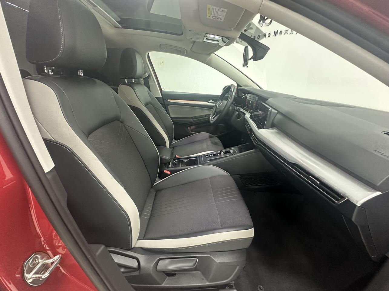 Volkswagen Golf 2021, фото 11