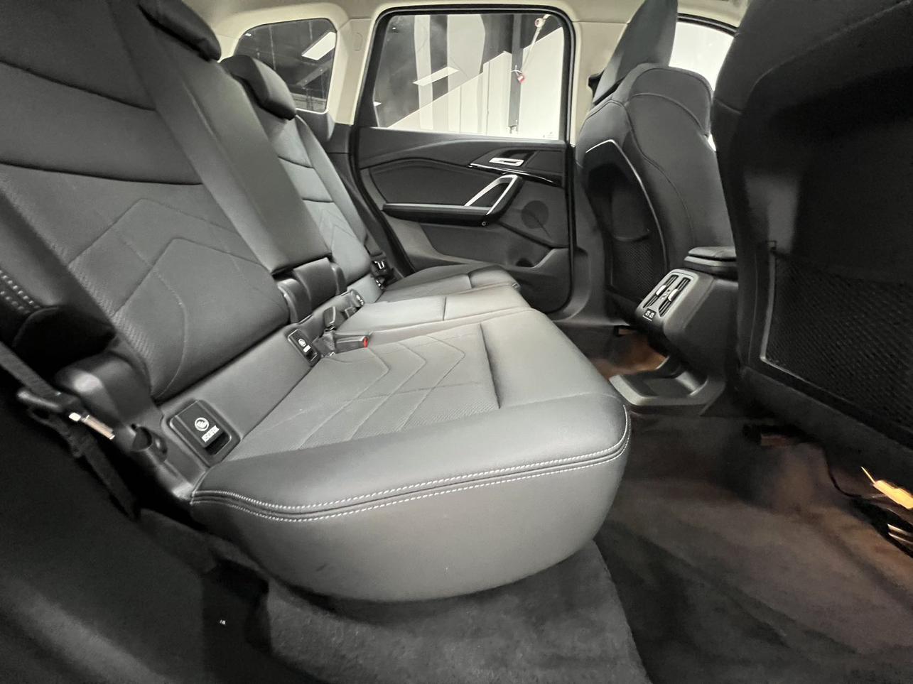 BMW X1 2023, фото 10