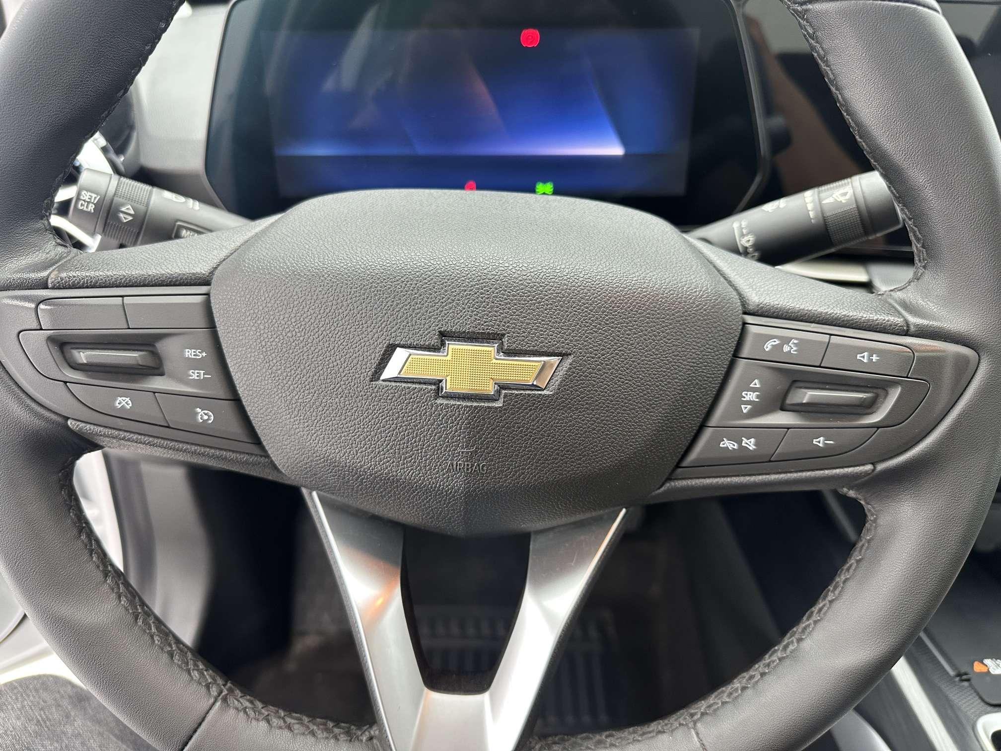Chevrolet Onix 2023, фото 12