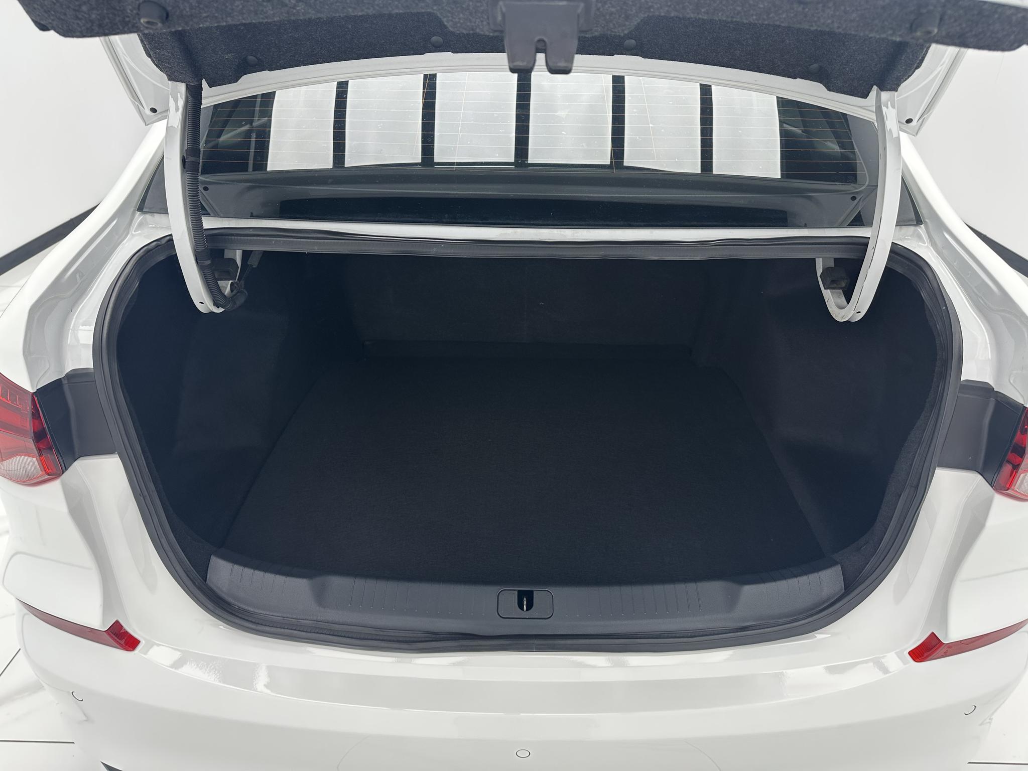 Chevrolet Onix 2023, фото 15